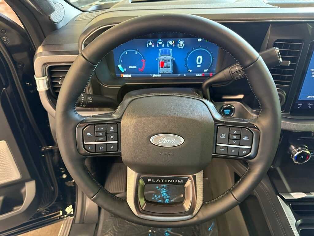 New 2026 Ford Super Duty F-350 SRW Platinum Truck