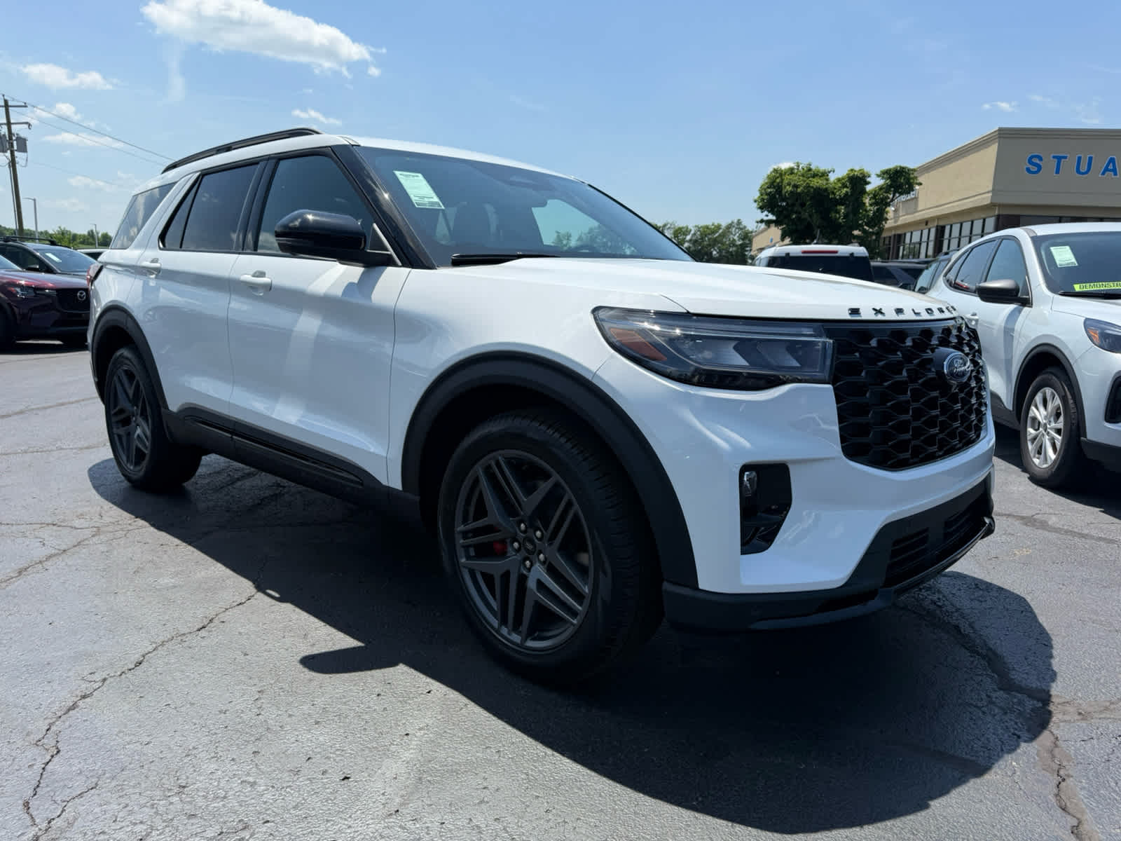2026 Ford Explorer ST 4WD's photo