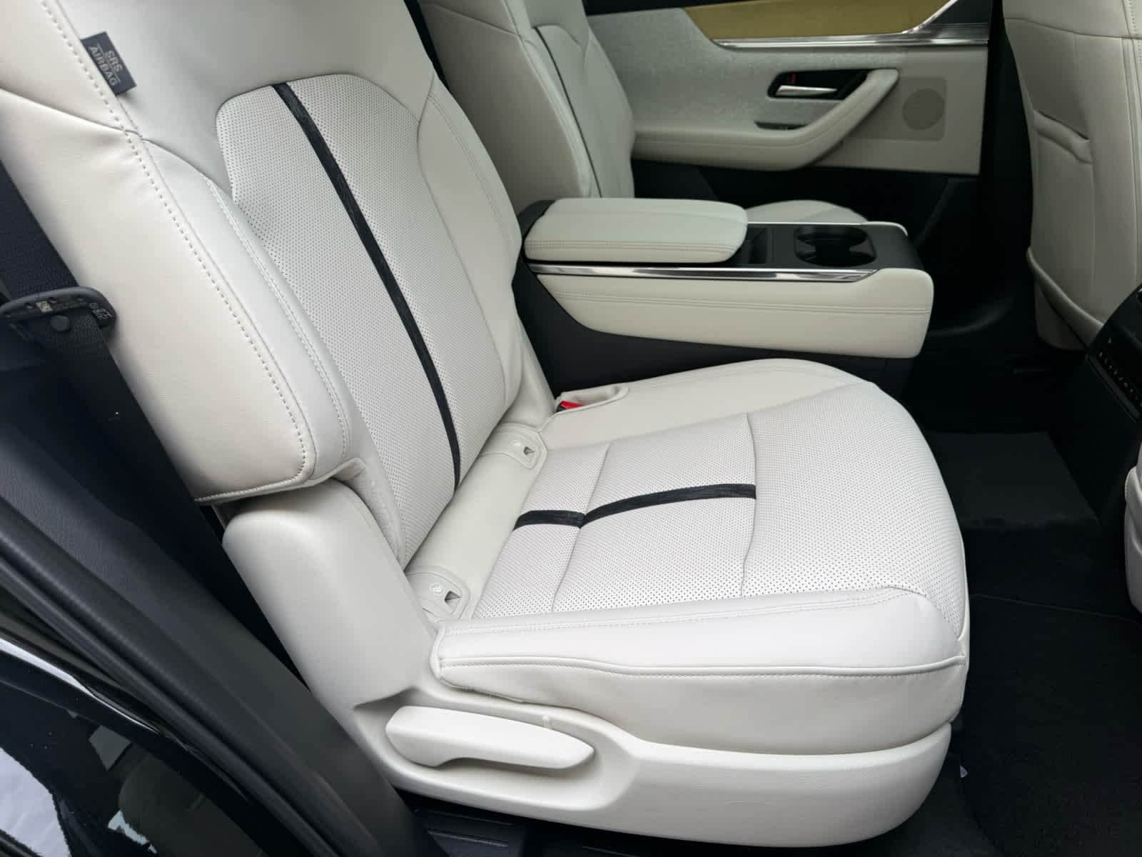 2026 Mazda CX-90 Premium Plus Package - Photo 9