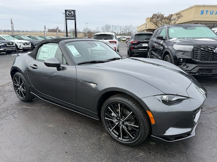 2025 Mazda MX-5 MIATA Grand Touring CONVERTIBLE