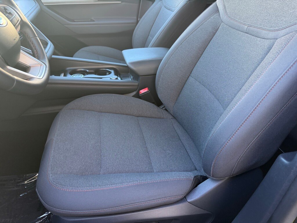 Used 2025 Ford Explorer Active SUV