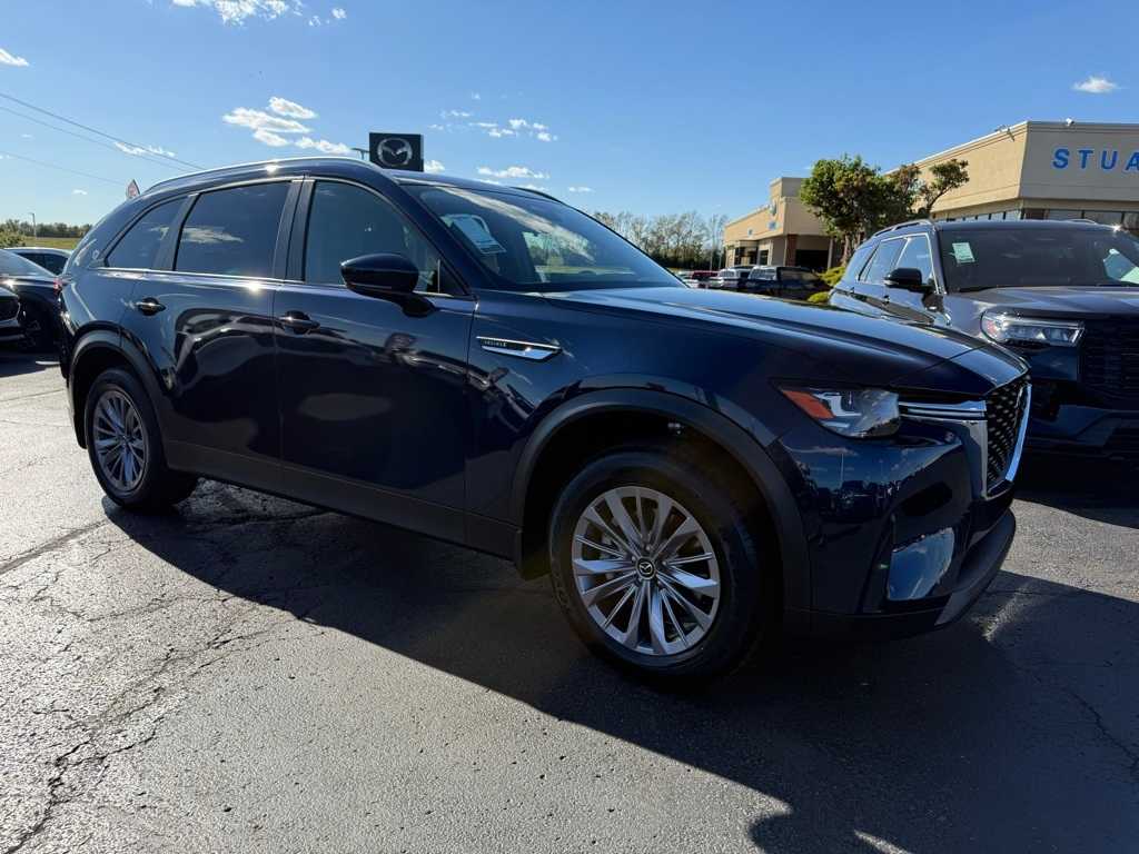 2026 Mazda CX-90 Select Package's photo