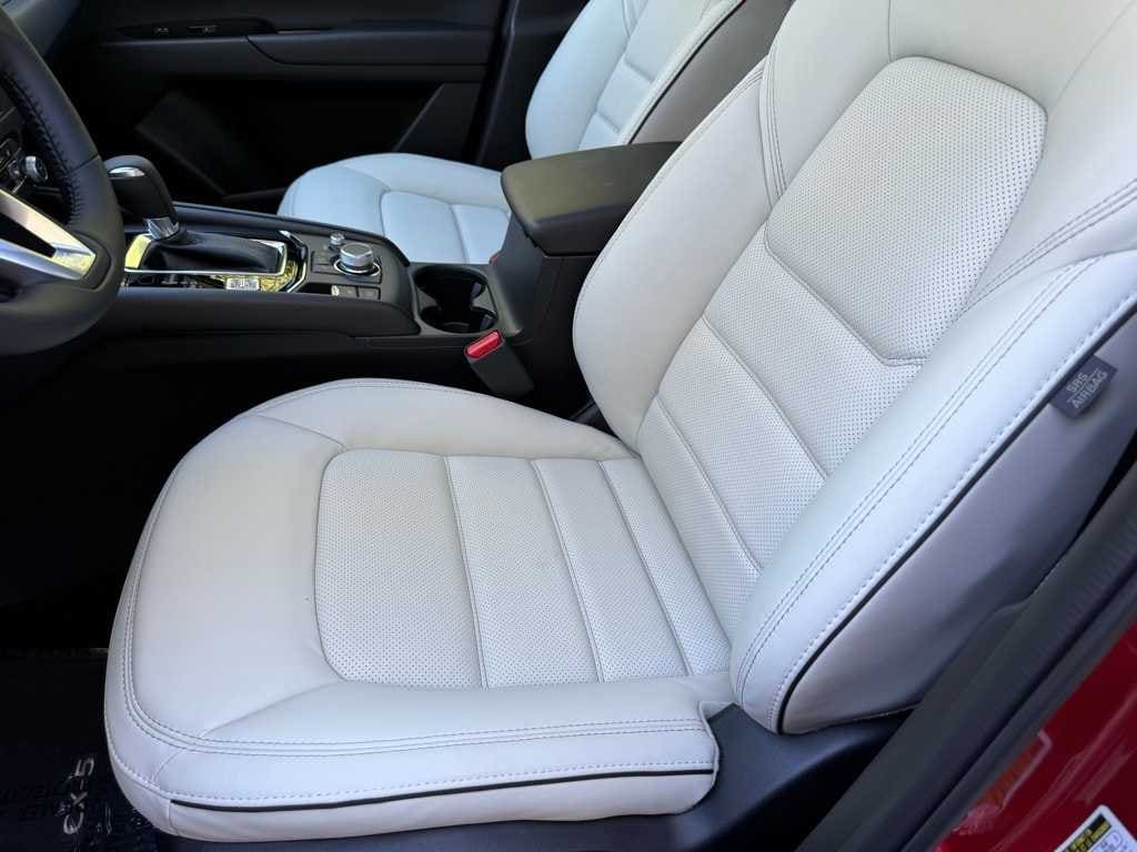 New 2025 Mazda CX-5 2.5 S Preferred AWD Sport Utility