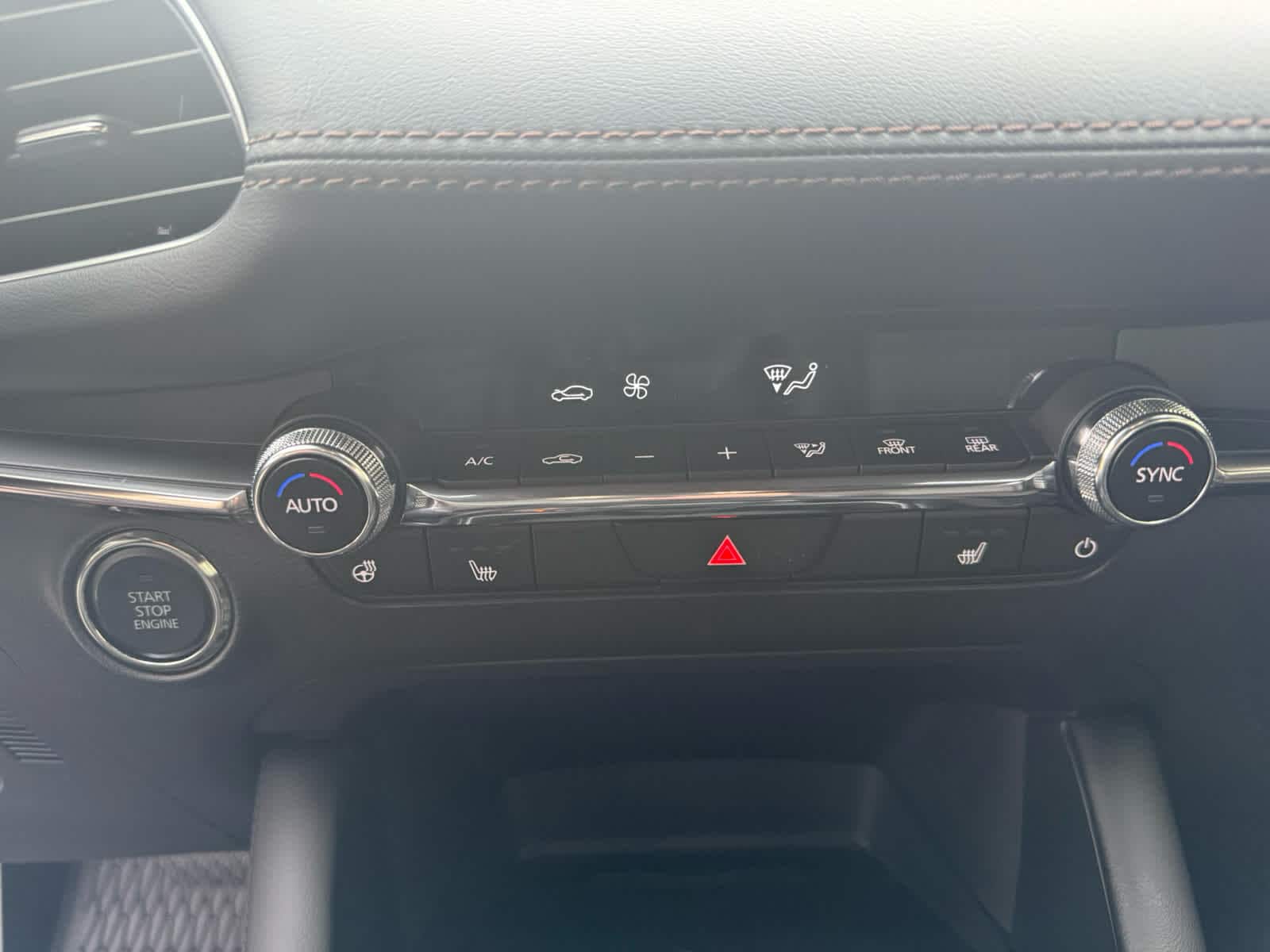 2026 Mazda Mazda3 Turbo Premium Plus - Photo 14
