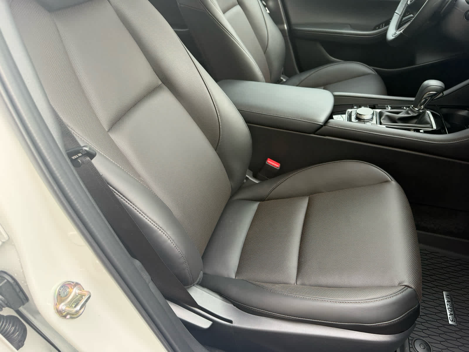 2026 Mazda Mazda3 Turbo Premium Plus - Photo 8