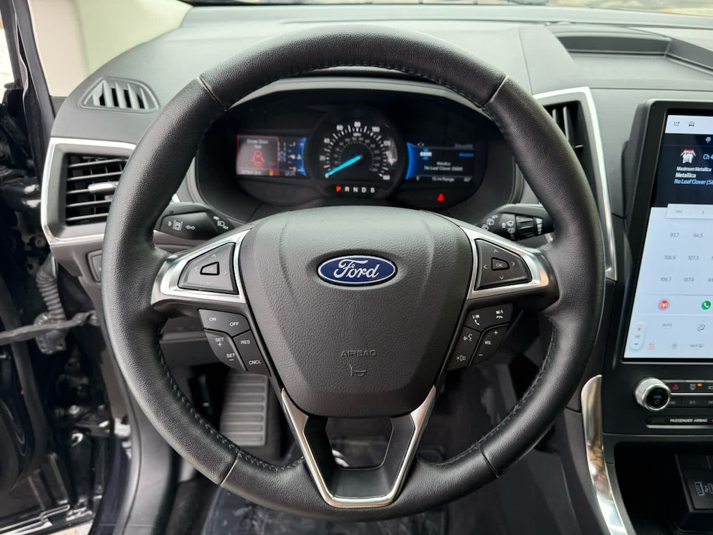 Used 2024 Ford Edge Titanium SUV