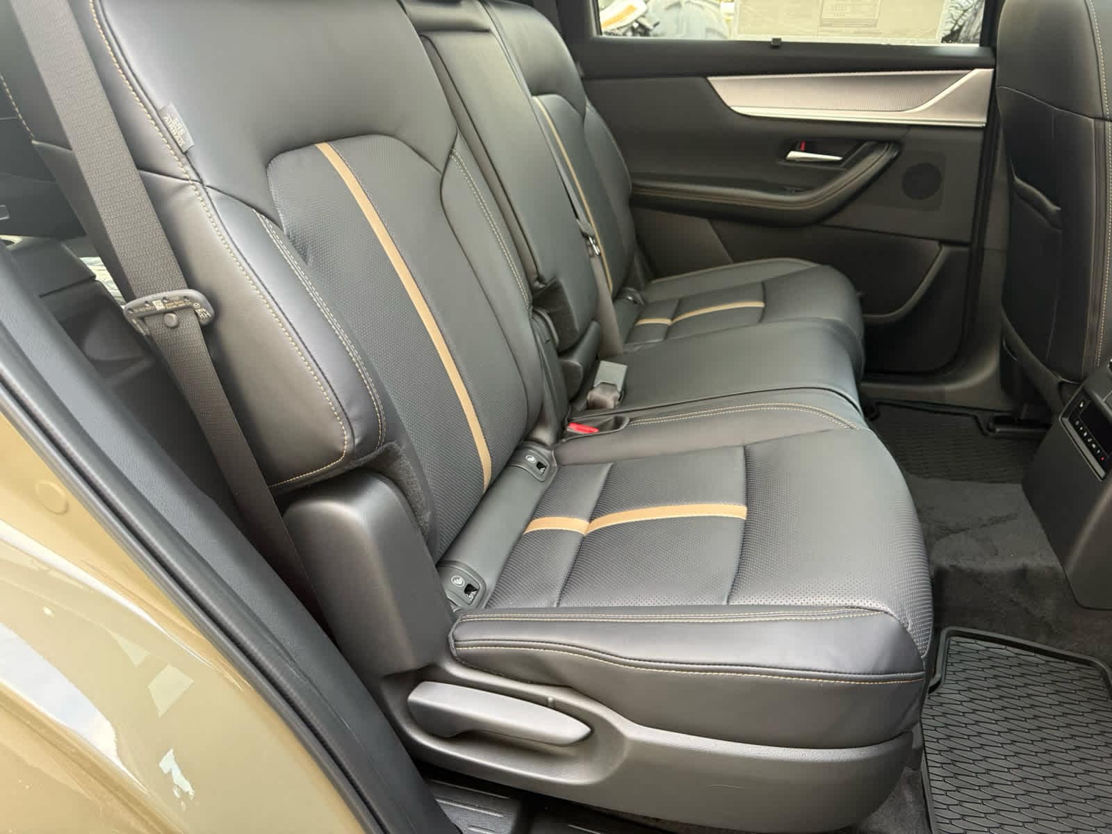 2026 Mazda CX-70 Premium Package - Photo 7