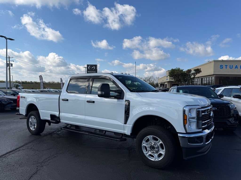 Used 2025 Ford F-250SD XLT Truck