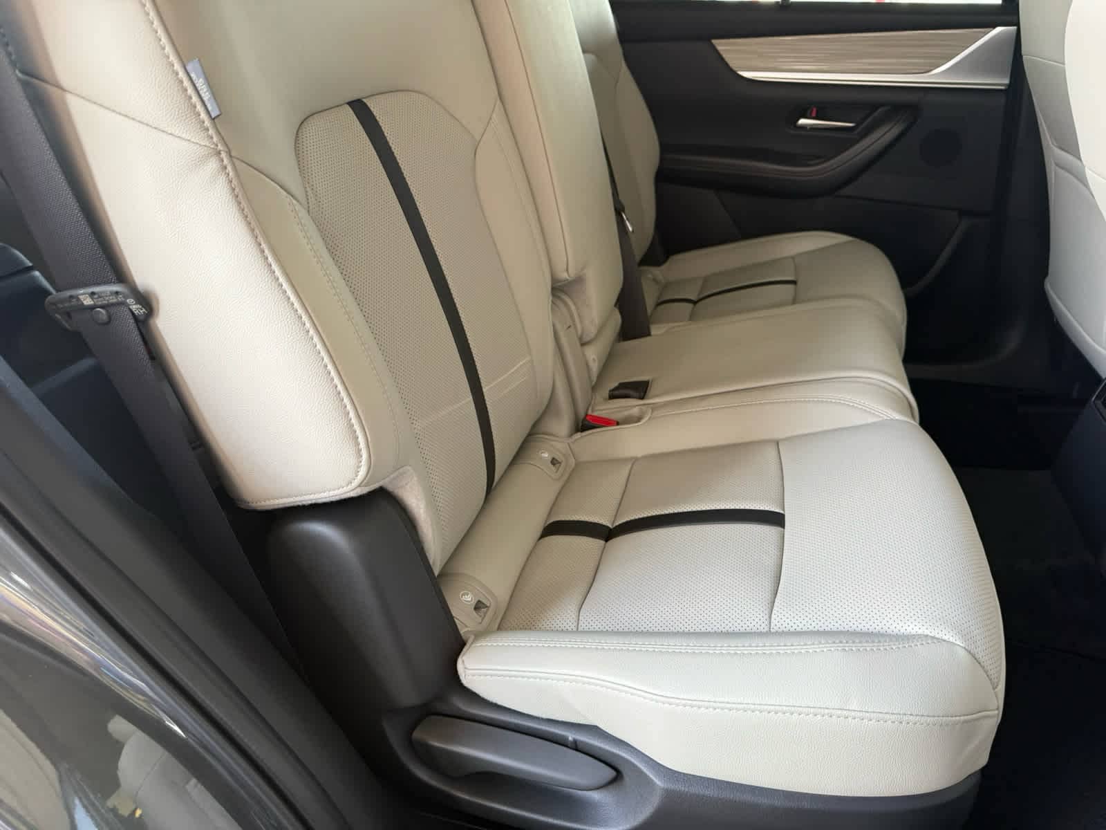 2026 Mazda CX-90 Preferred Package - Photo 9