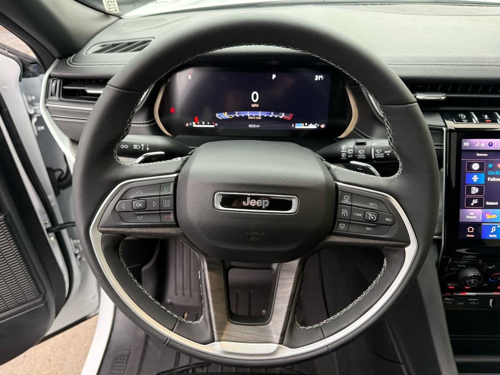 Used 2025 Jeep Grand Cherokee L Limited SUV