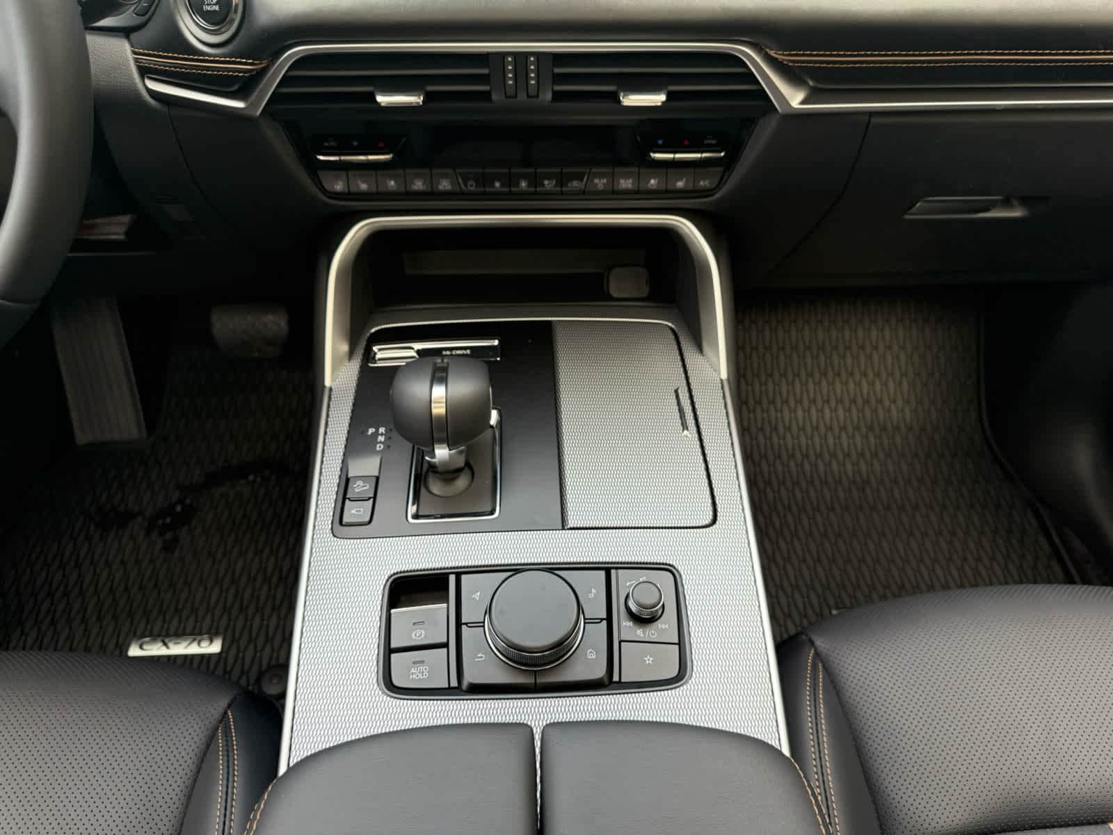 2026 Mazda CX-70 Premium Package - Photo 10