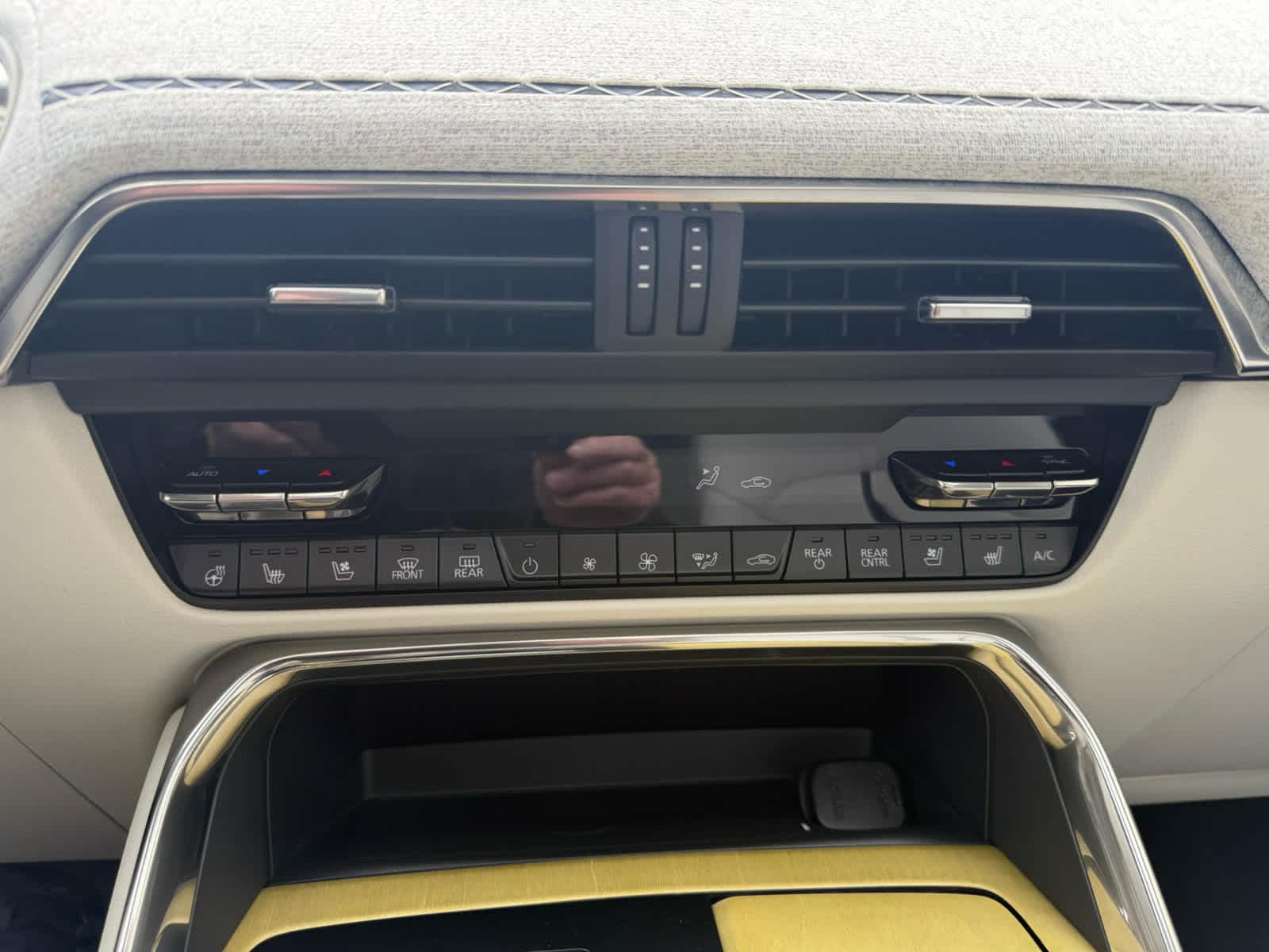 2026 Mazda CX-90 Premium Plus Package - Photo 17