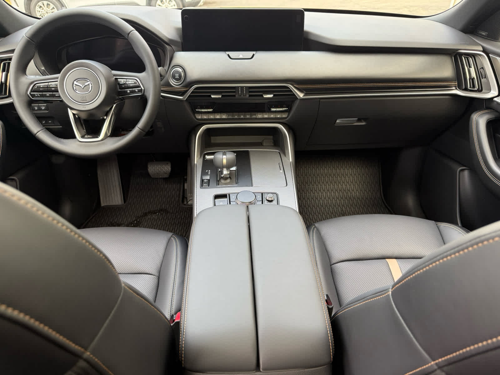 2026 Mazda CX-70 Premium Package - Photo 17
