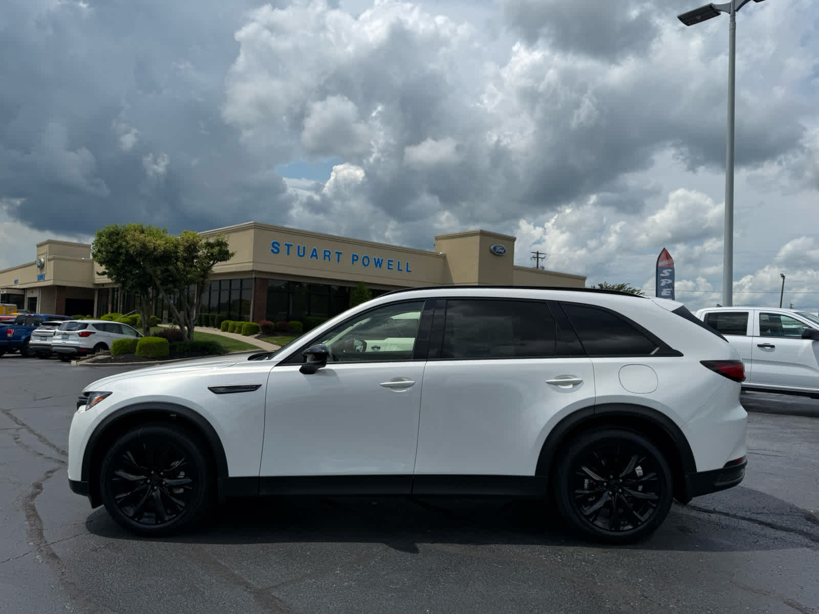 2026 Mazda CX-90 Premium Package - Photo 27