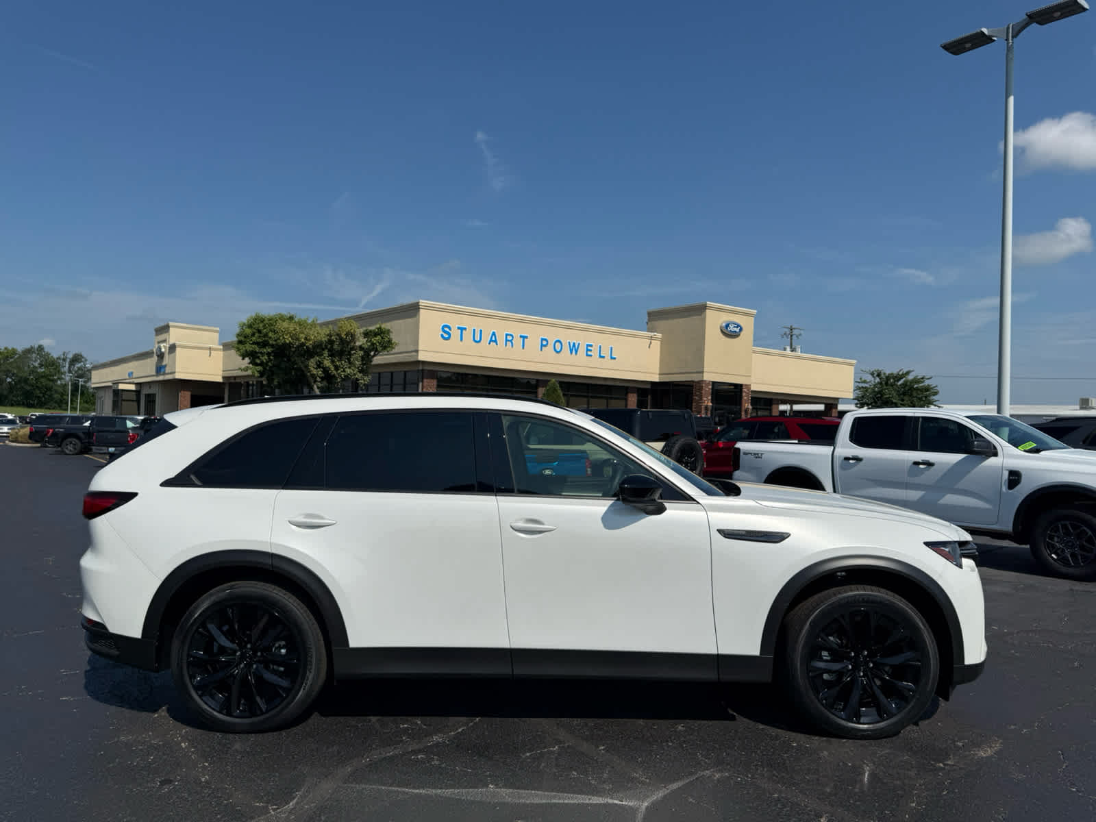 2026 Mazda CX-90 Premium Package - Photo 21