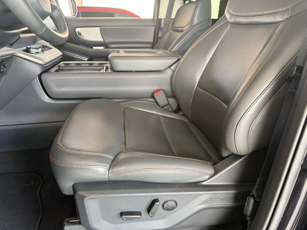 Used 2025 Ford Expedition Active SUV