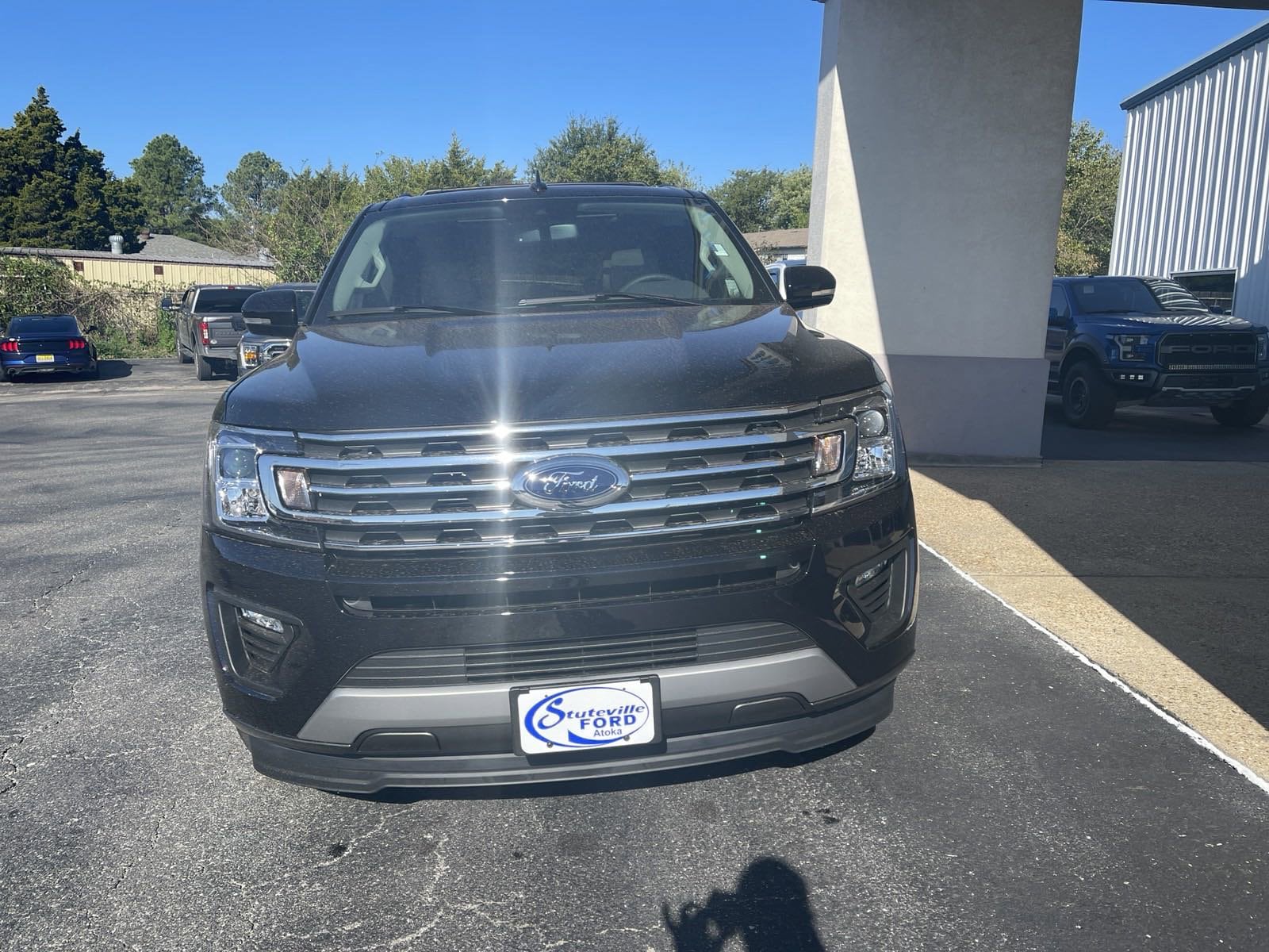 Used 2021 Ford Expedition XLT with VIN 1FMJU1HT7MEA74193 for sale in Atoka, OK