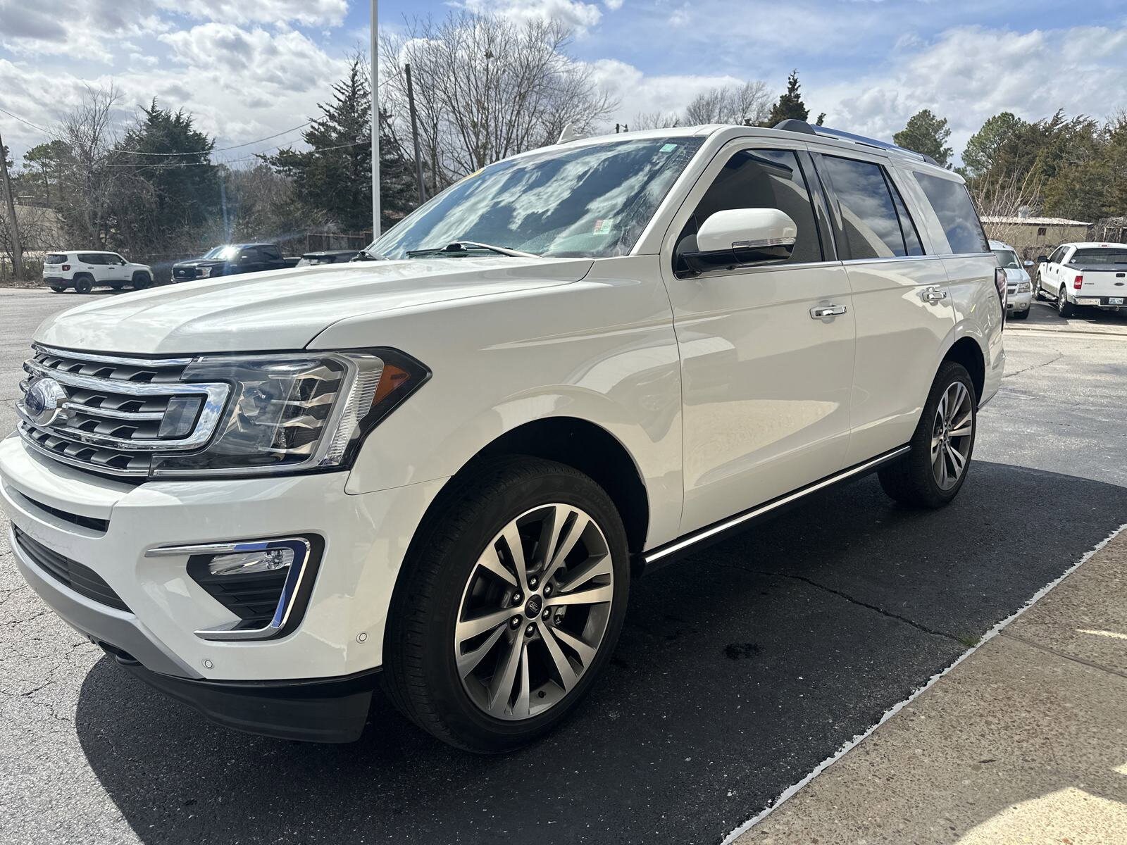 2021 Ford Expedition Limited photo 4