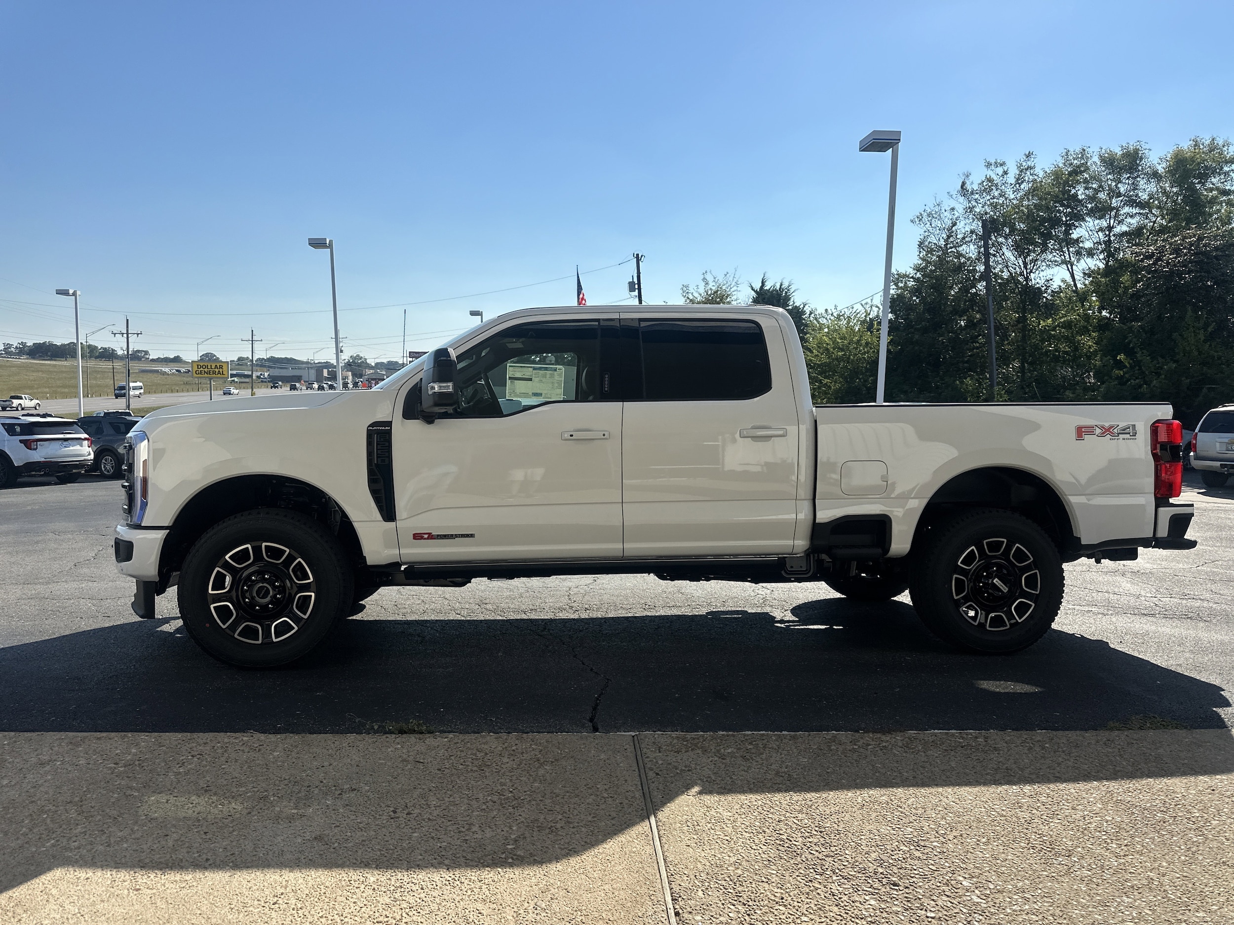 2026 Ford F-250 Super Duty Platinum - Photo 7