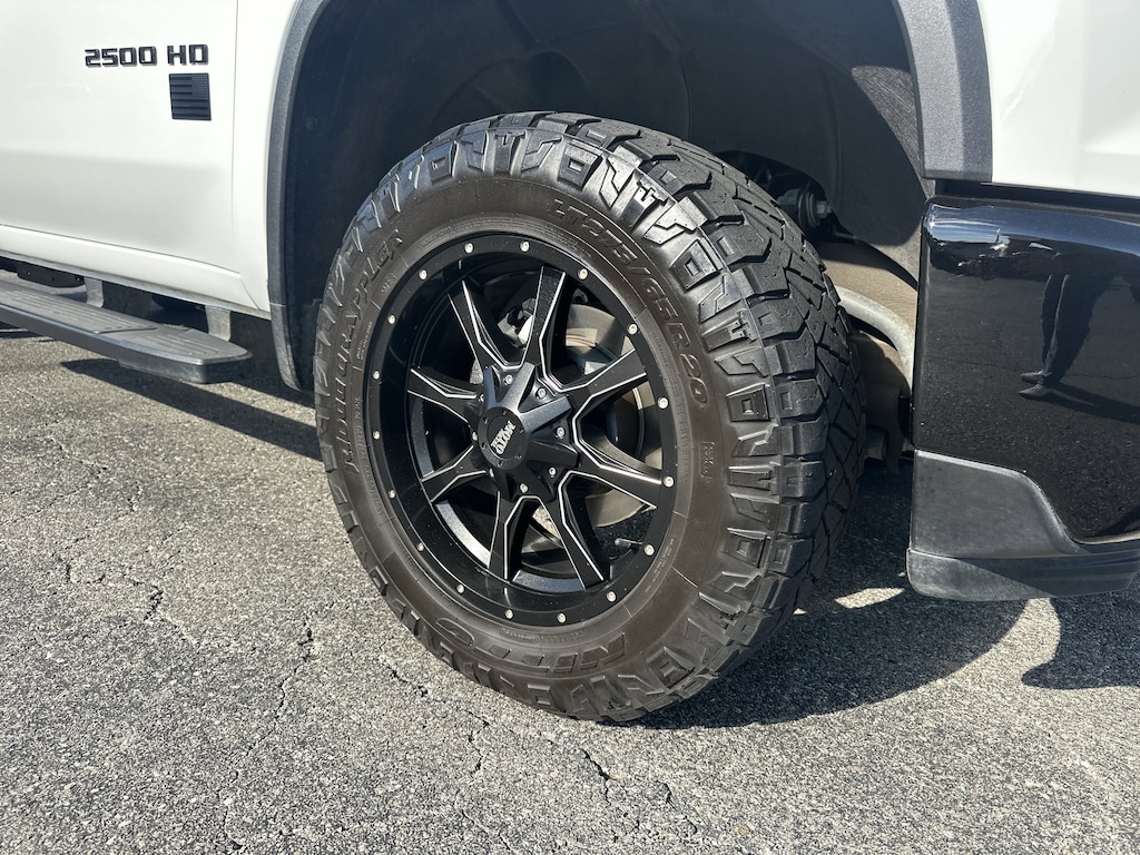 Used 2024 Chevrolet Silverado 2500 HD Custom Truck Crew Cab