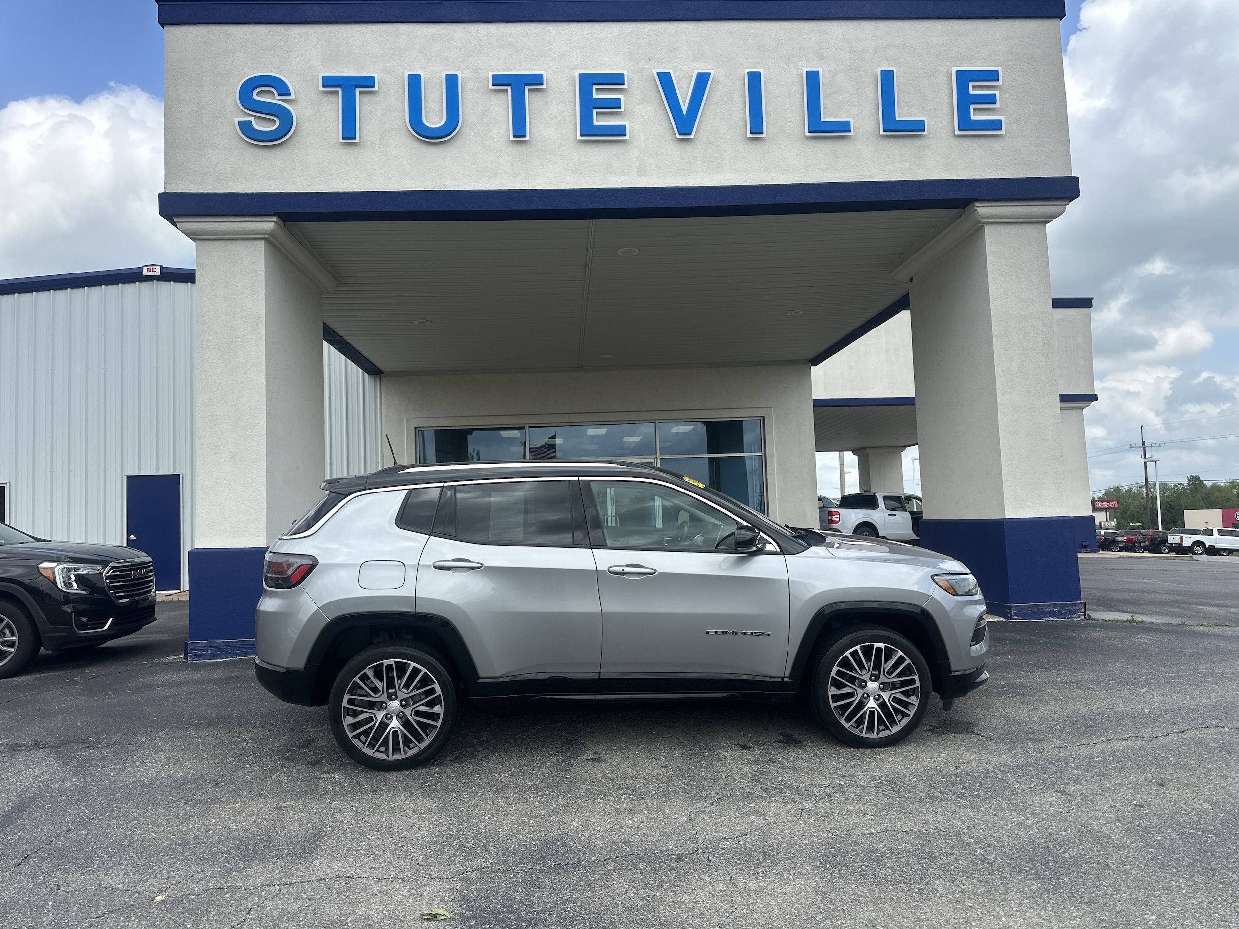 2022 Jeep Compass Limited 4X4's photo