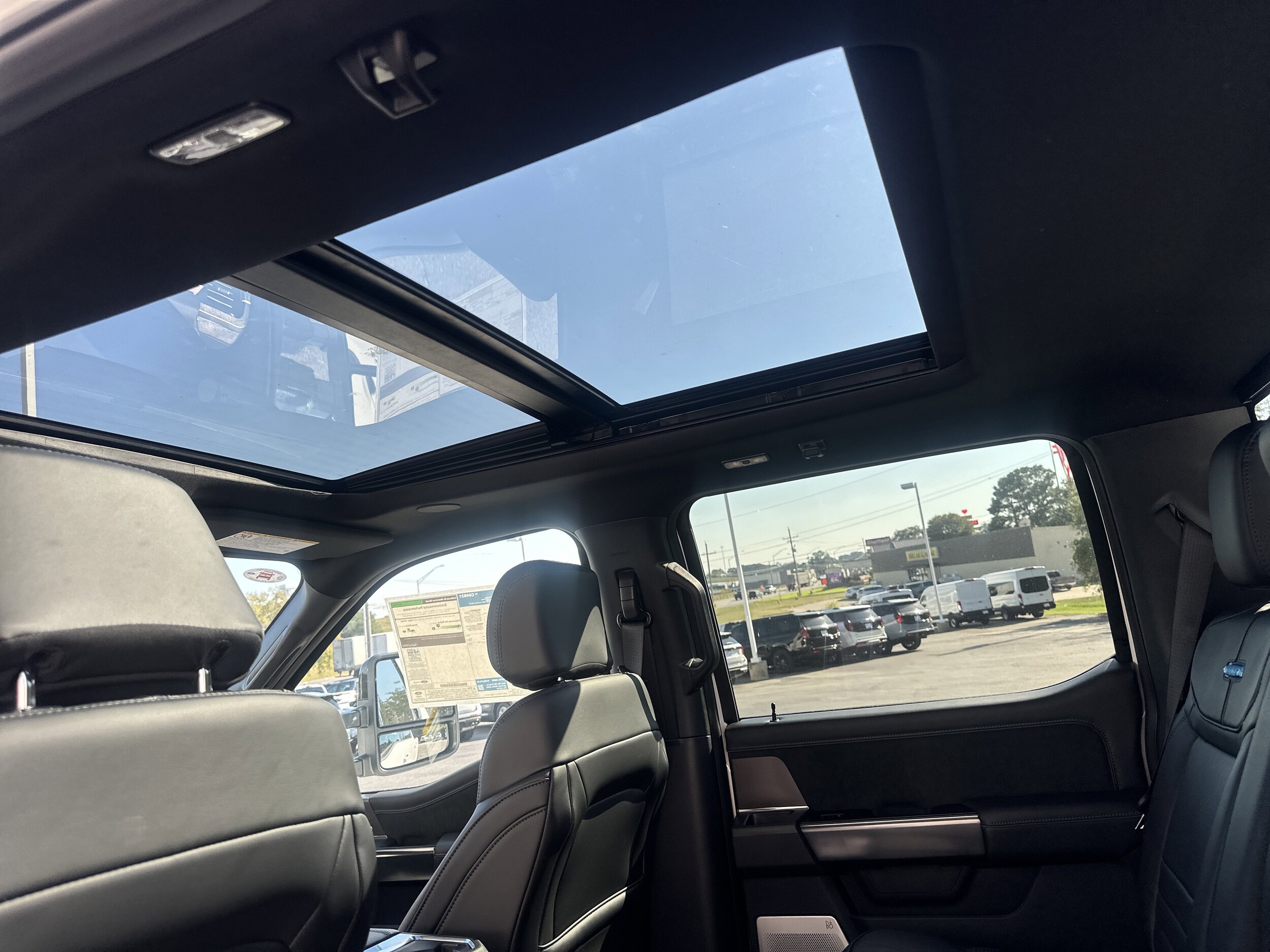 2026 Ford F-250 Super Duty Platinum - Photo 19