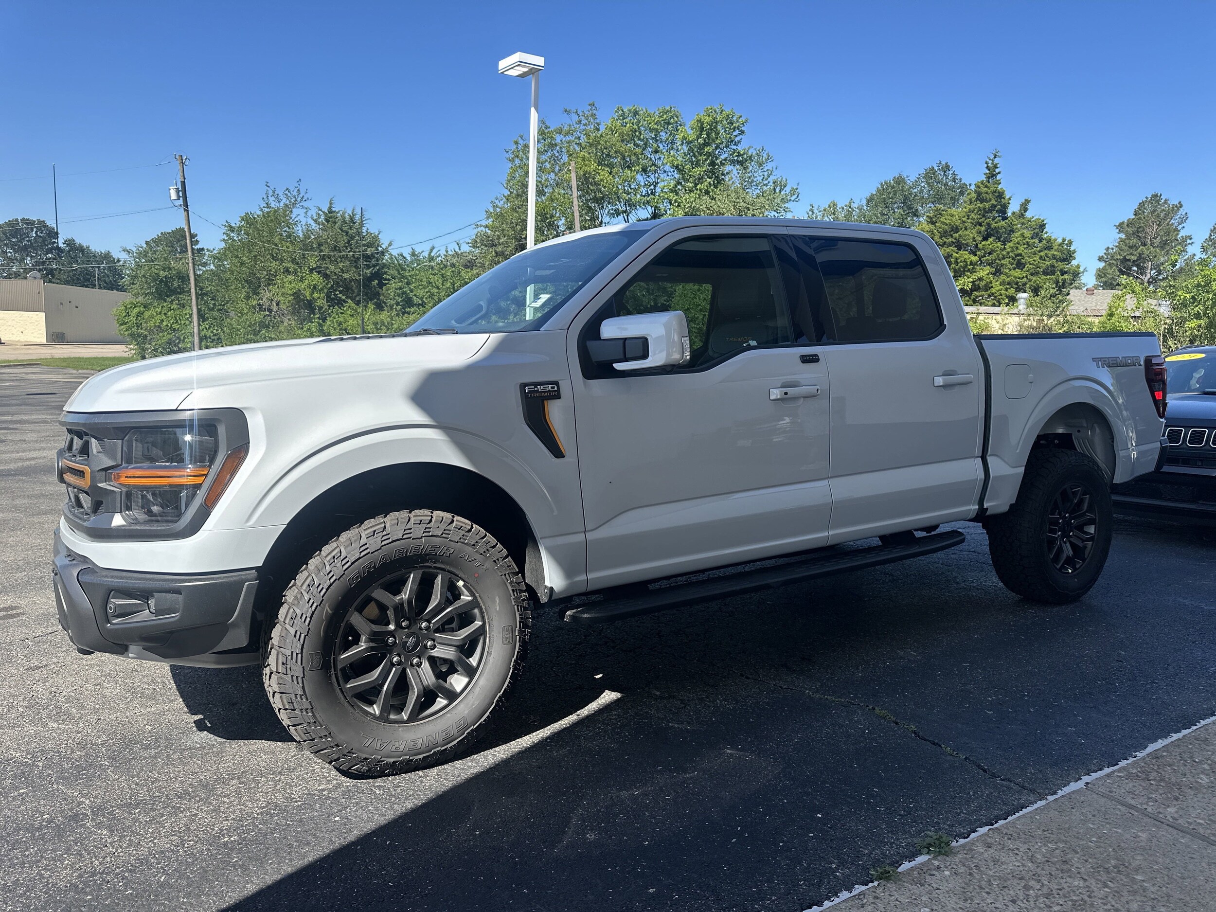 2025 Ford F-150 Tremor photo 4