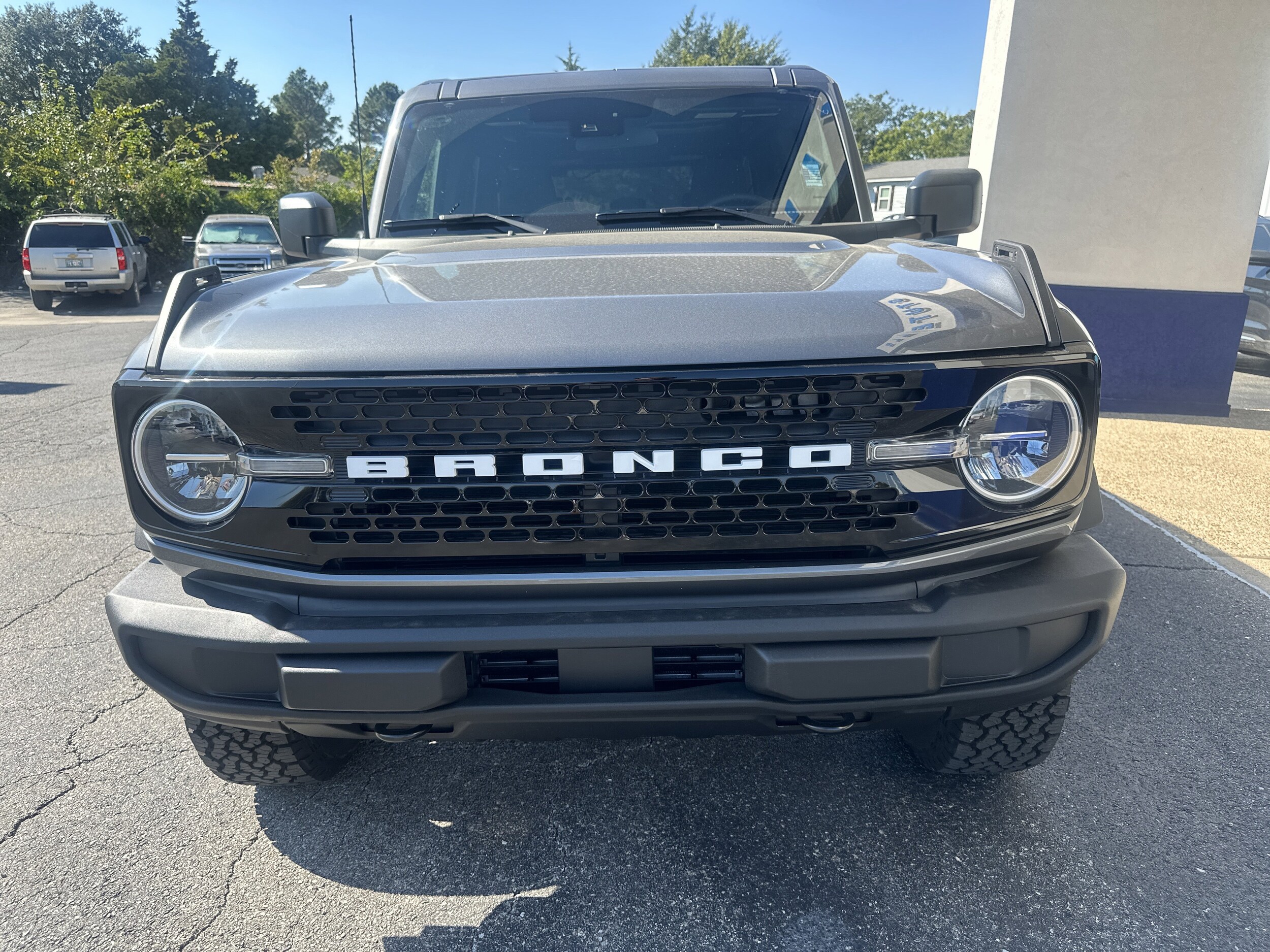 2025 Ford Bronco Big Bend photo 2