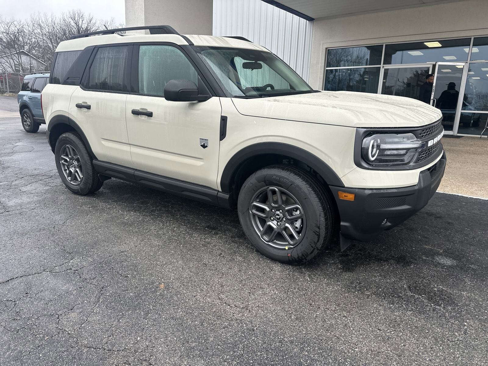 2025 Ford Bronco Sport Big Bend photo 2