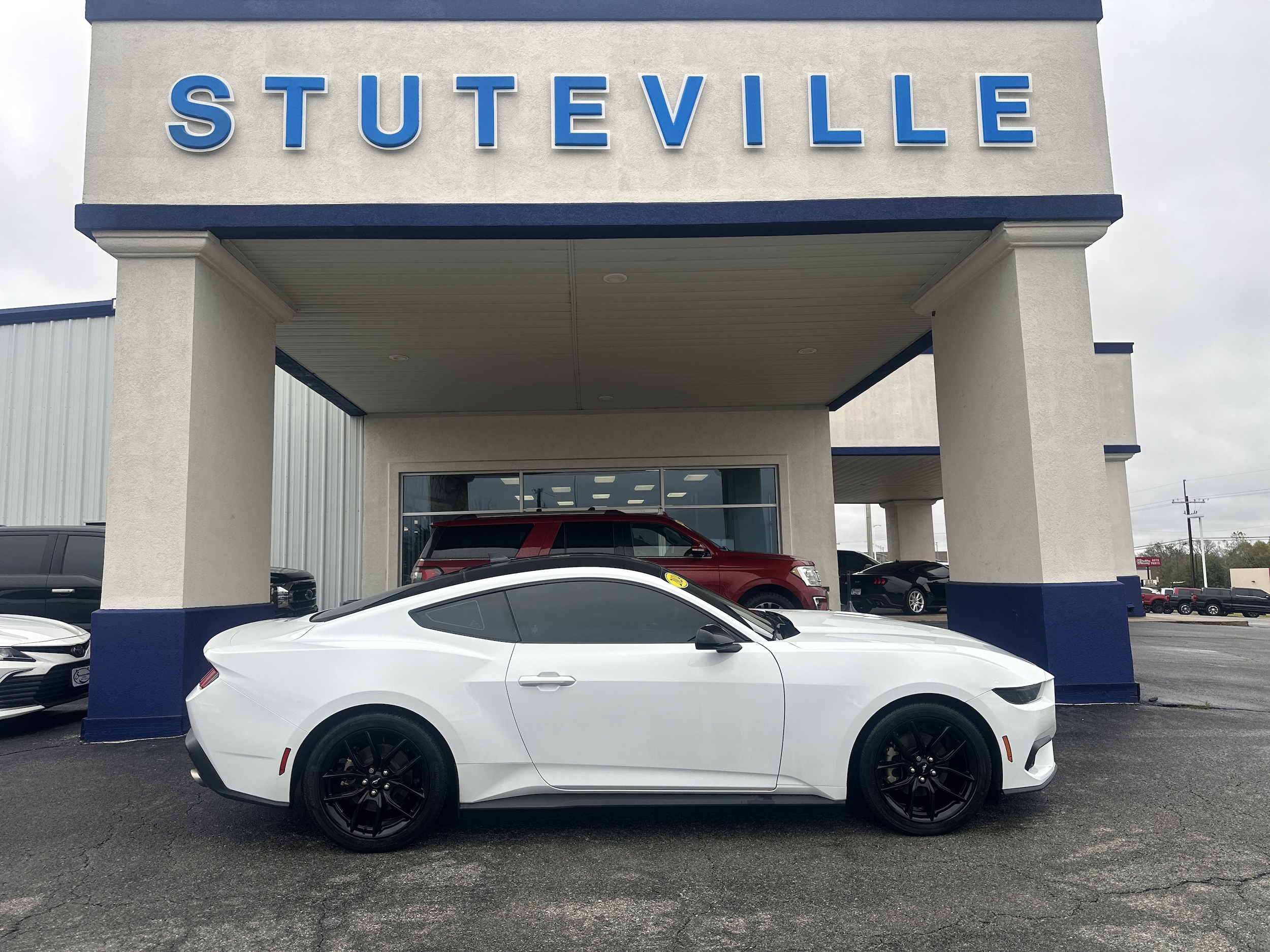 2024 Ford Mustang EcoBoost's photo