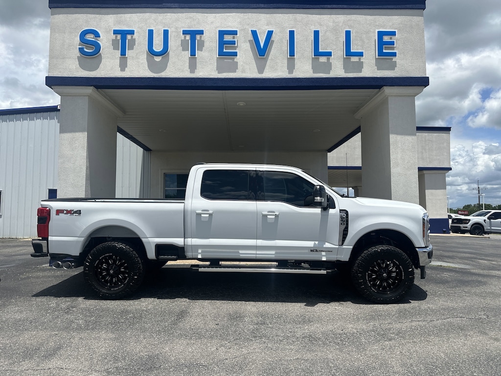 New 2025 Ford Super Duty F-250 SRW F-250 Lariat Truck Crew Cab