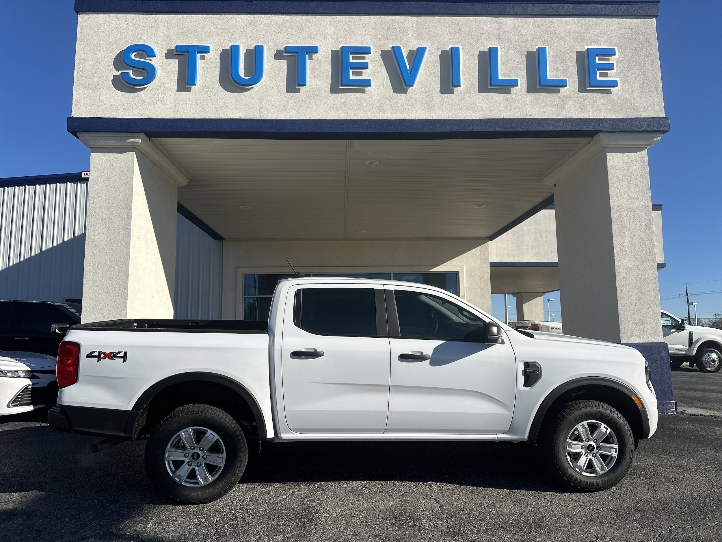 2025 Ford Ranger XL's photo