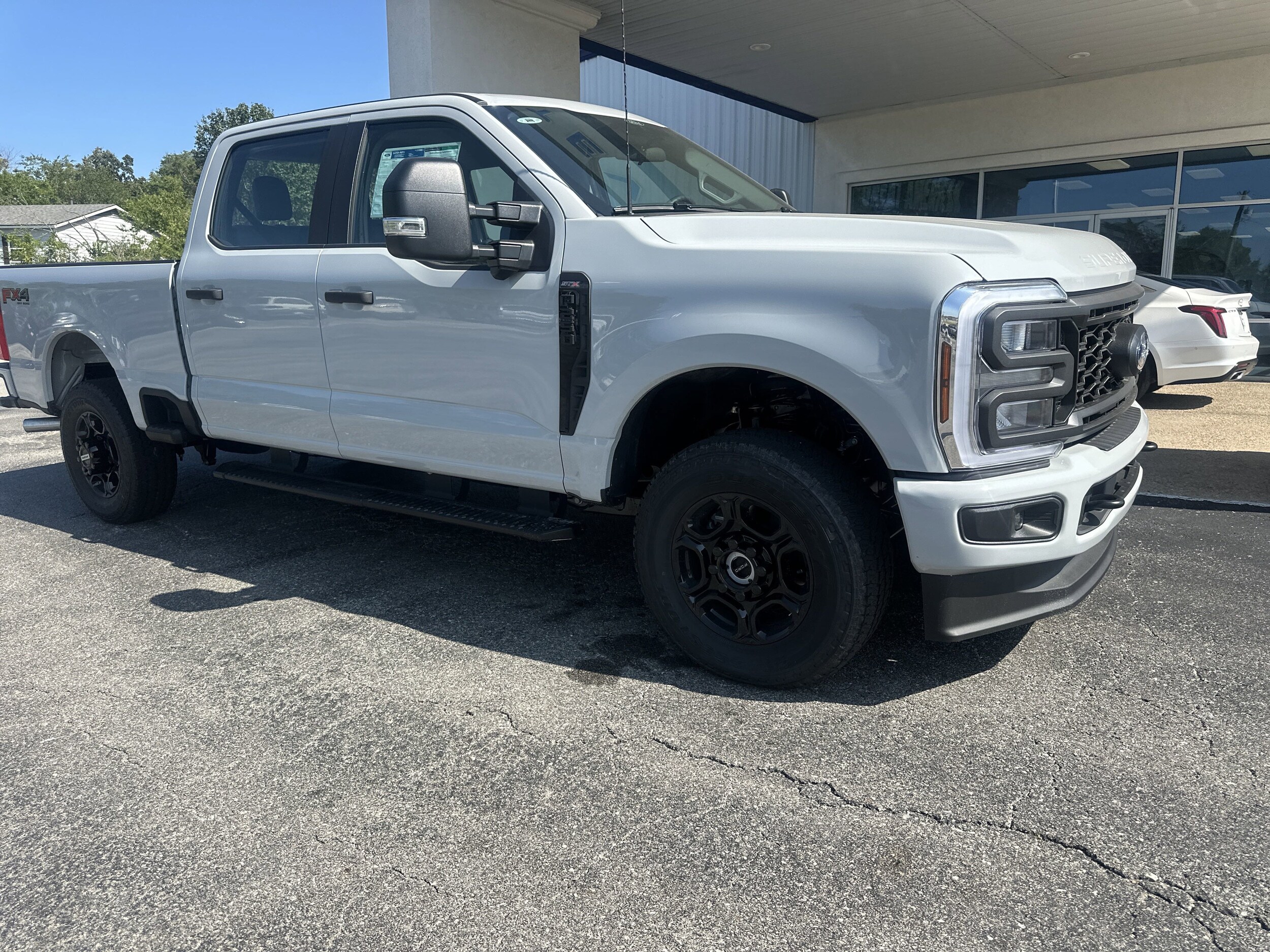 2025 Ford F-250 XL photo 2