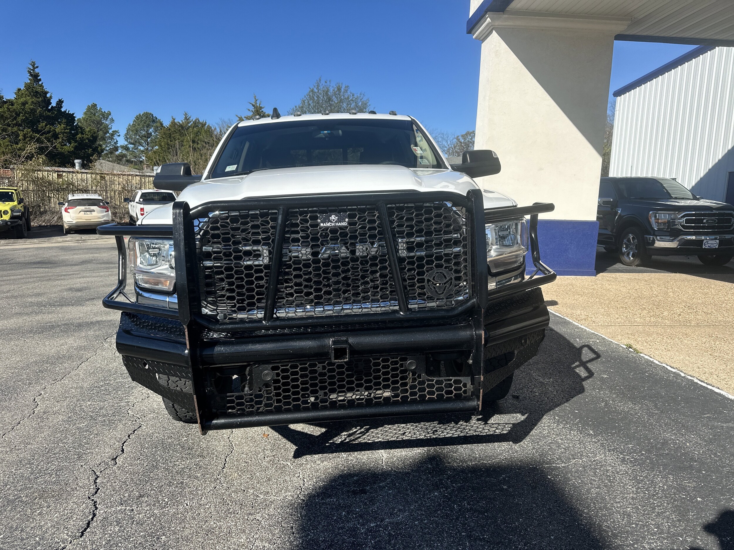 2019 Ram 2500 Tradesman photo 2