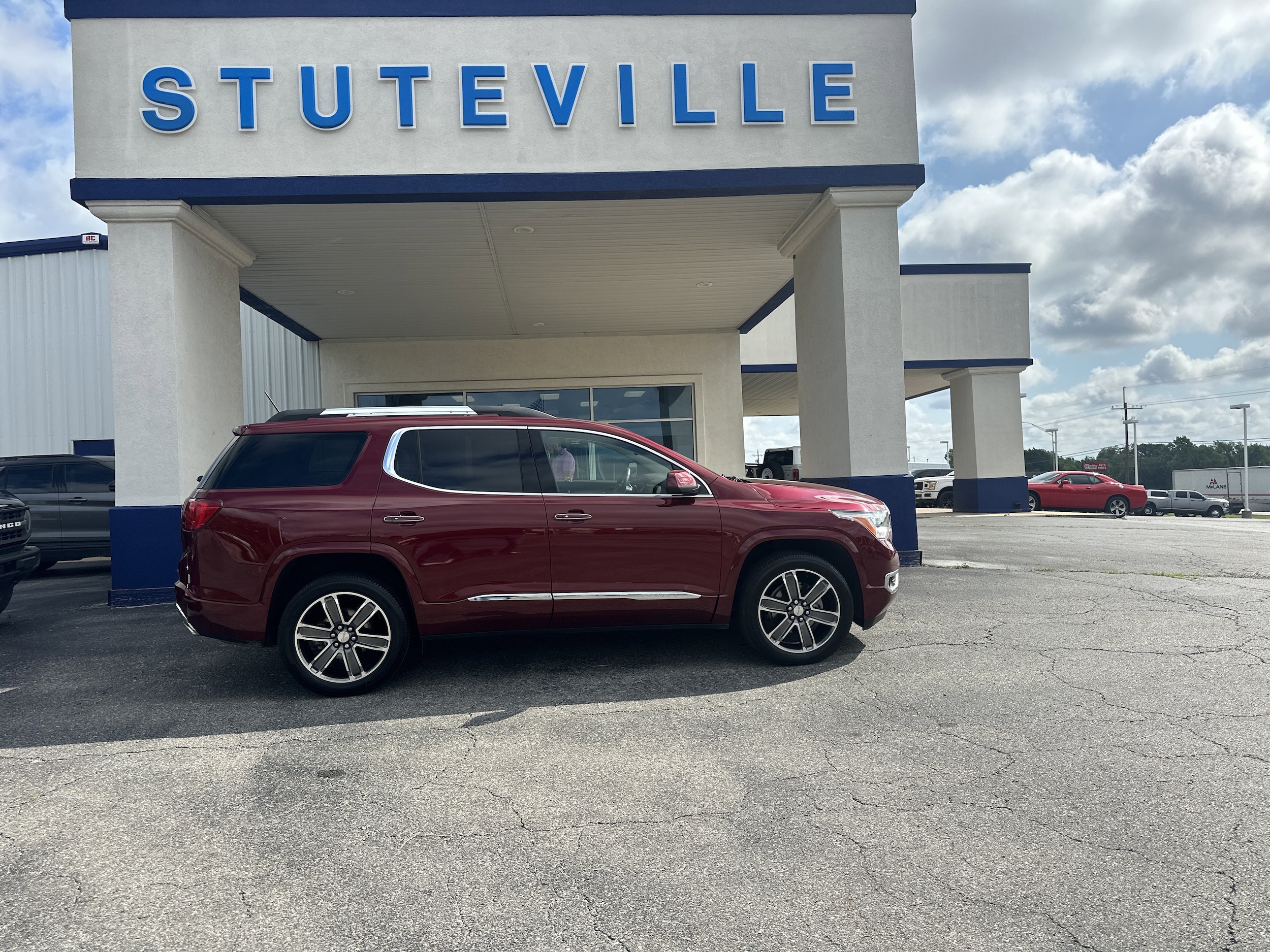 2017 GMC Acadia Denali AWD's photo