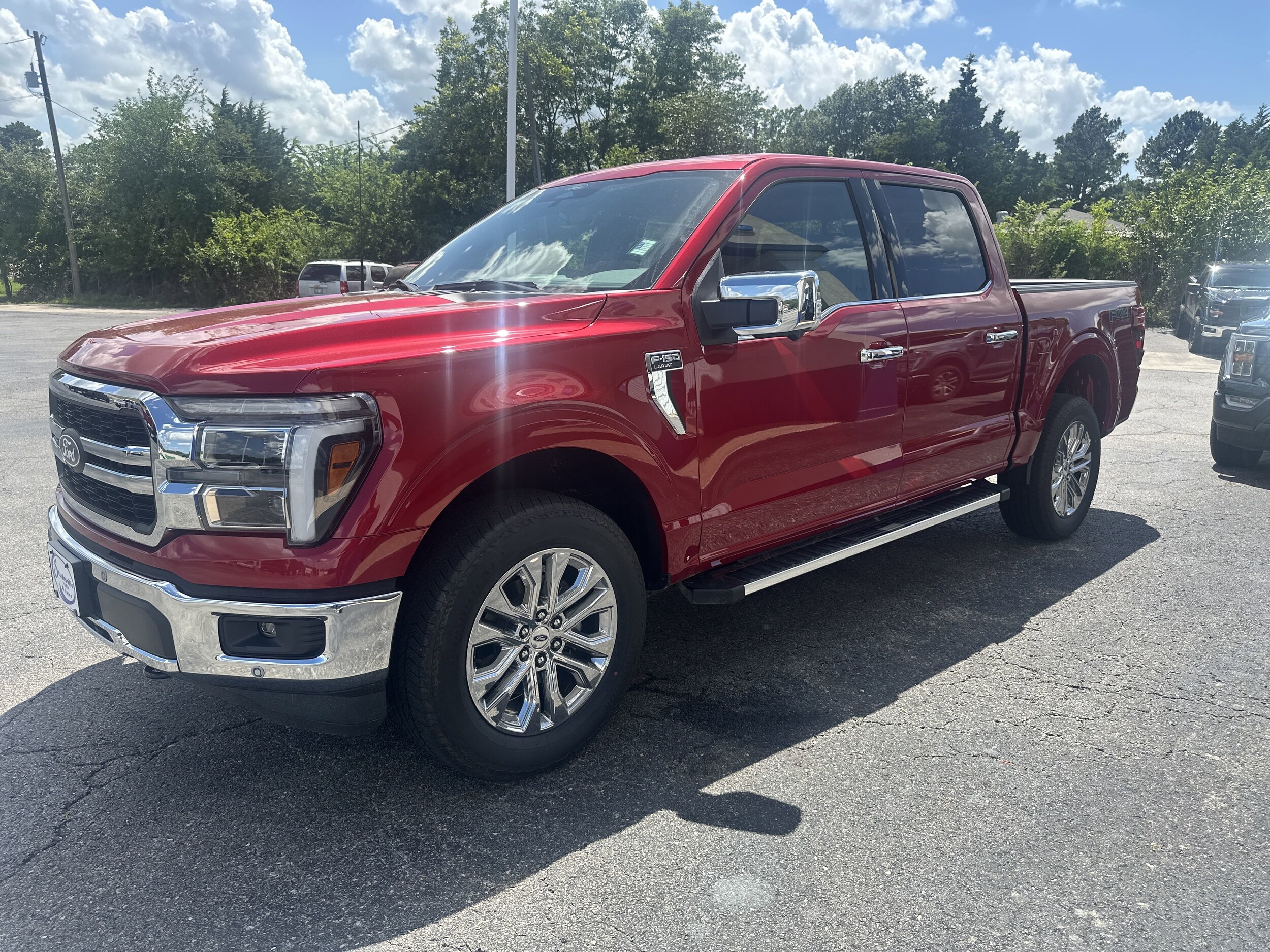 2025 Ford F-150 Lariat photo 4