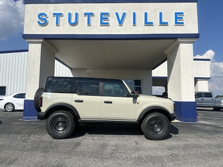 2025 Ford Bronco Badlands SUV