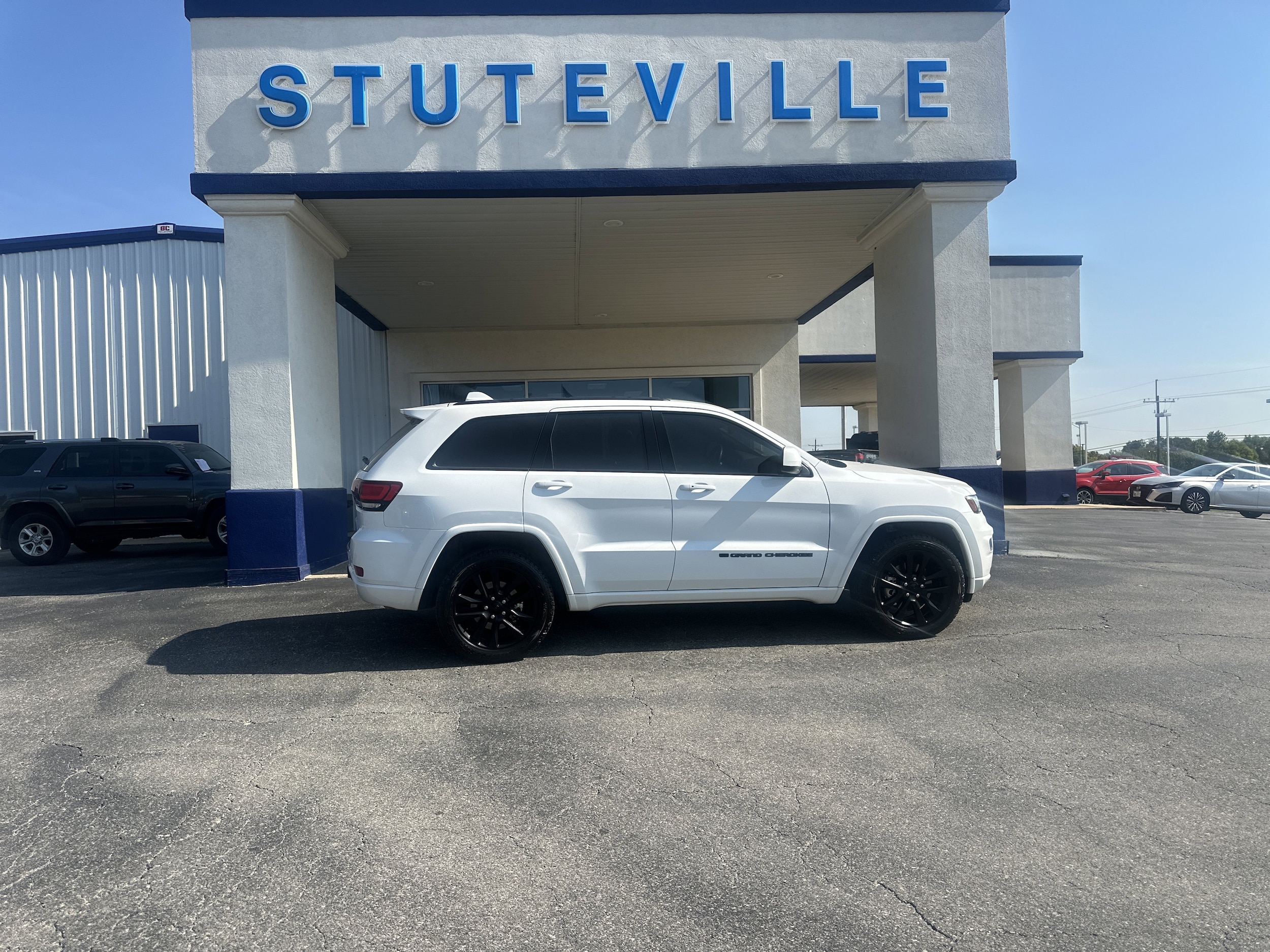 2022 Jeep Grand Cherokee WK Laredo X's photo