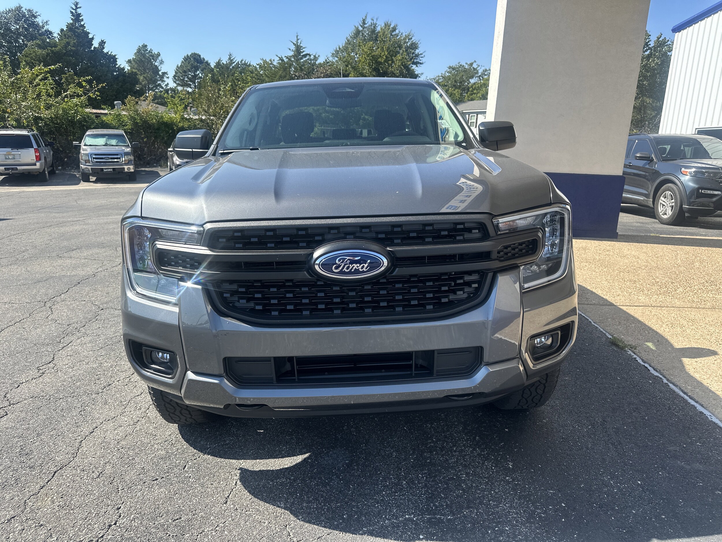 2025 Ford Ranger XL photo 2