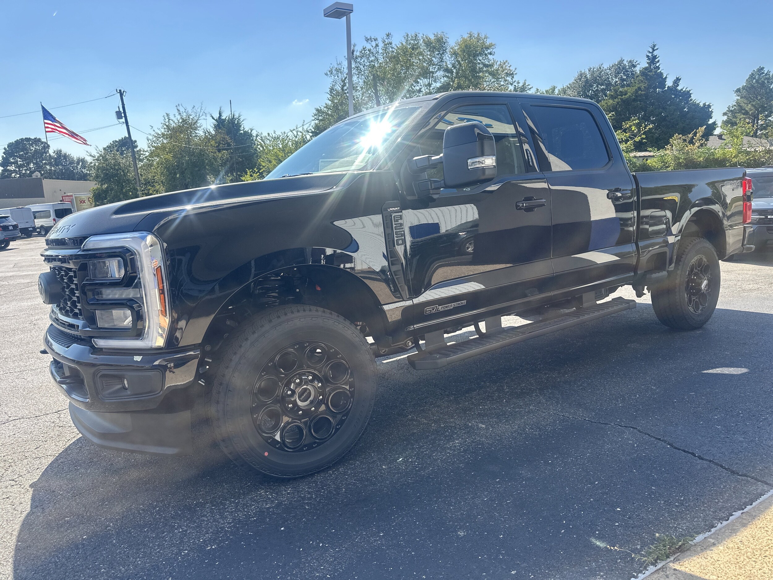 2026 Ford F-250 Lariat photo 4