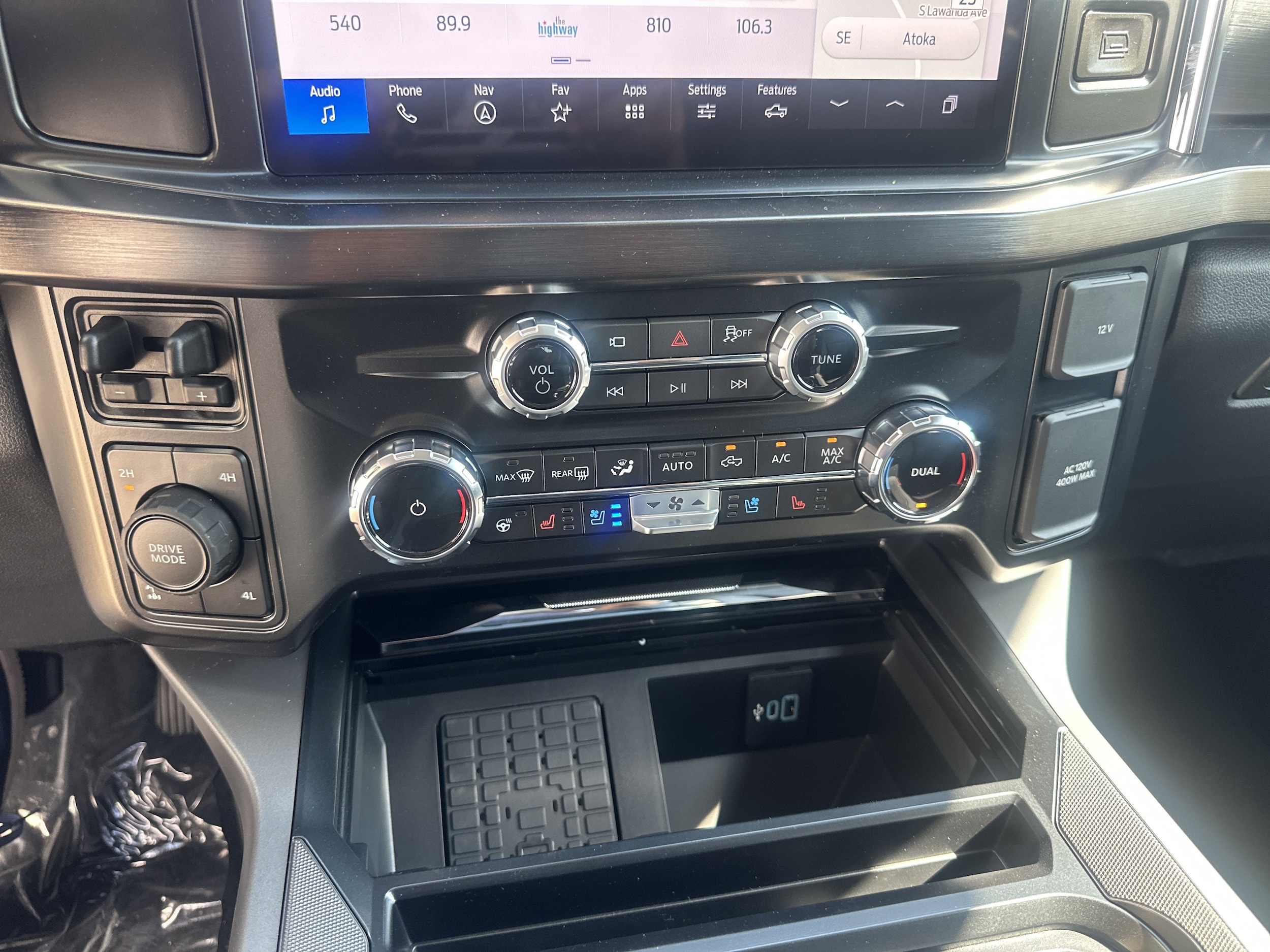 2026 Ford F-250 Super Duty Lariat - Photo 13