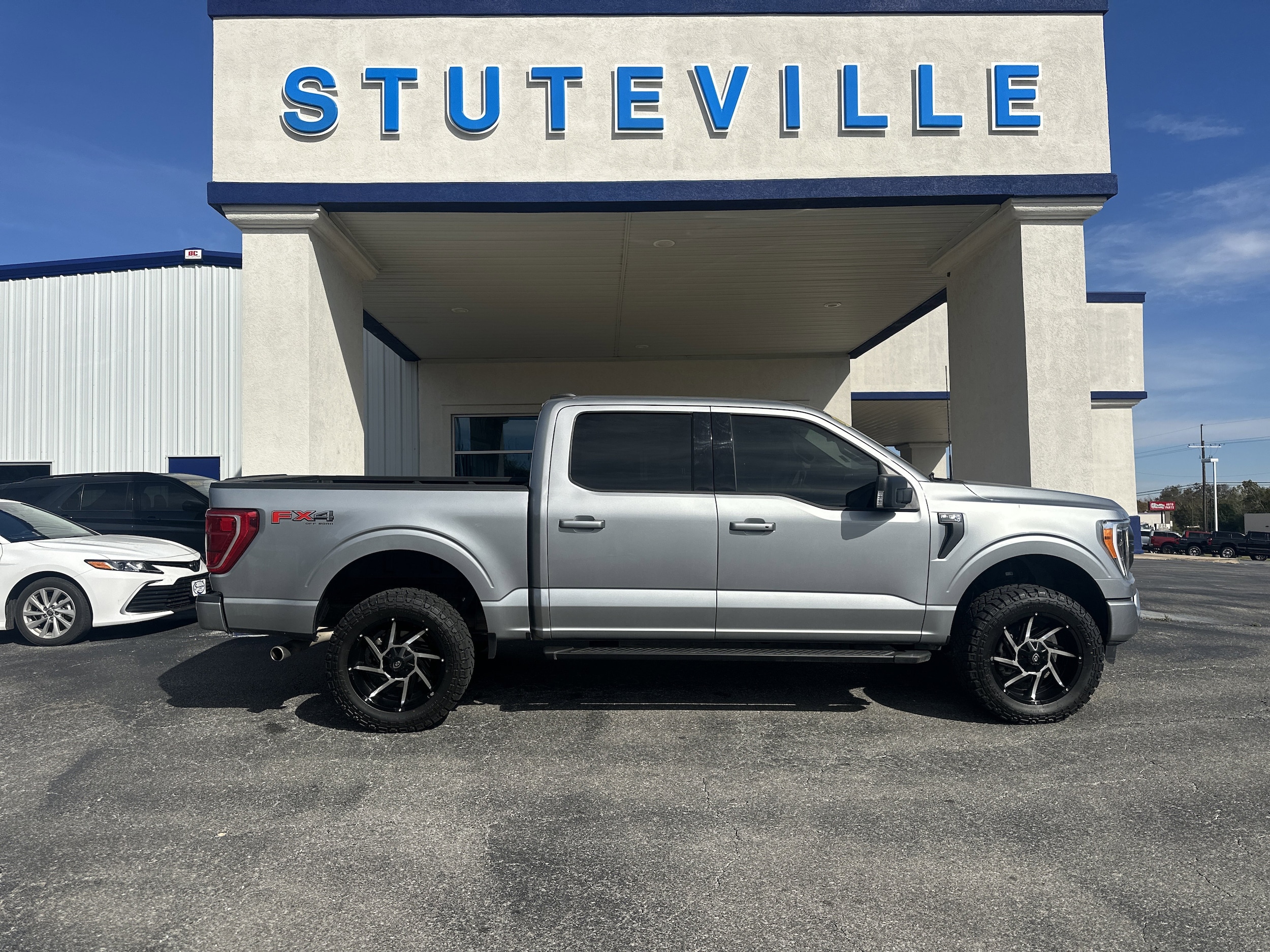 2023 Ford F-150 XLT's photo
