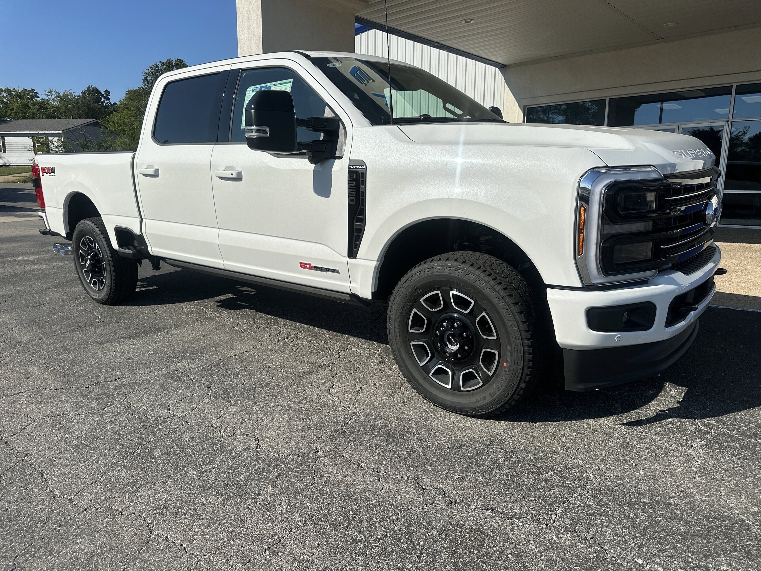 2026 Ford F-250 Platinum photo 2