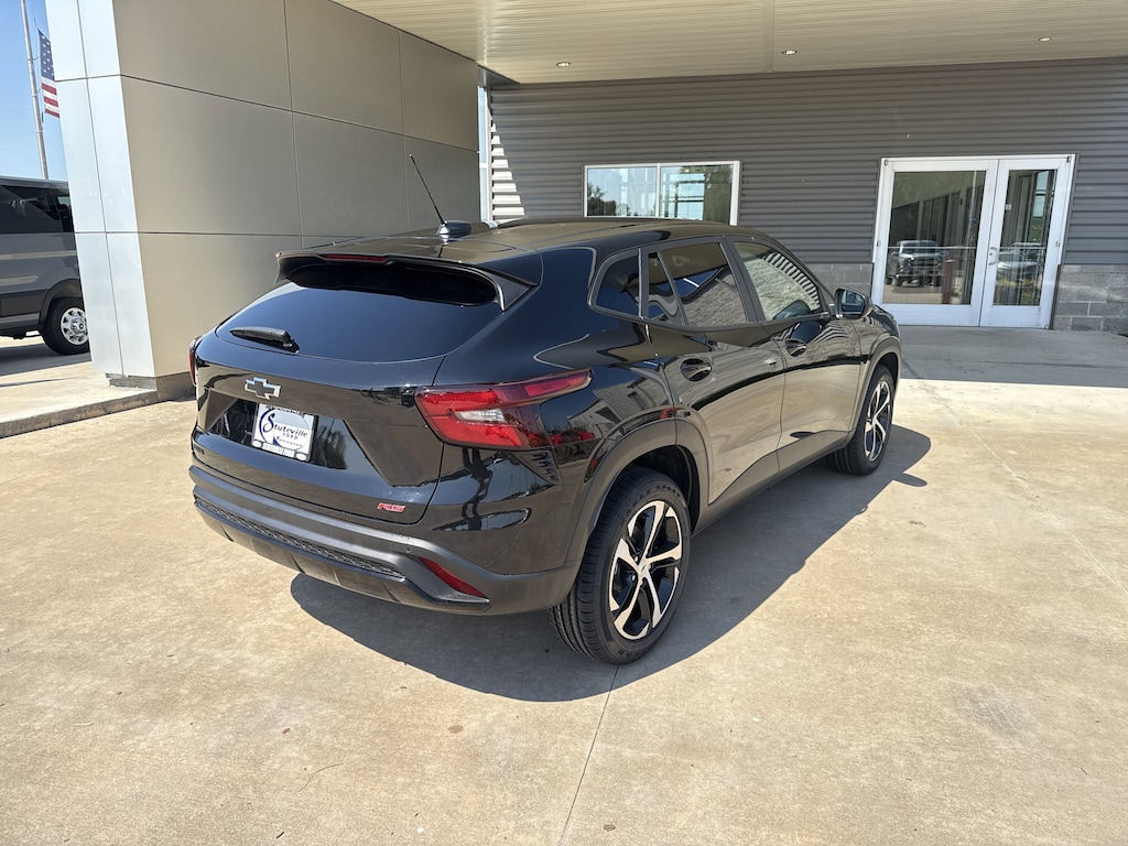 Used 2024 Chevrolet Trax 1RS SUV