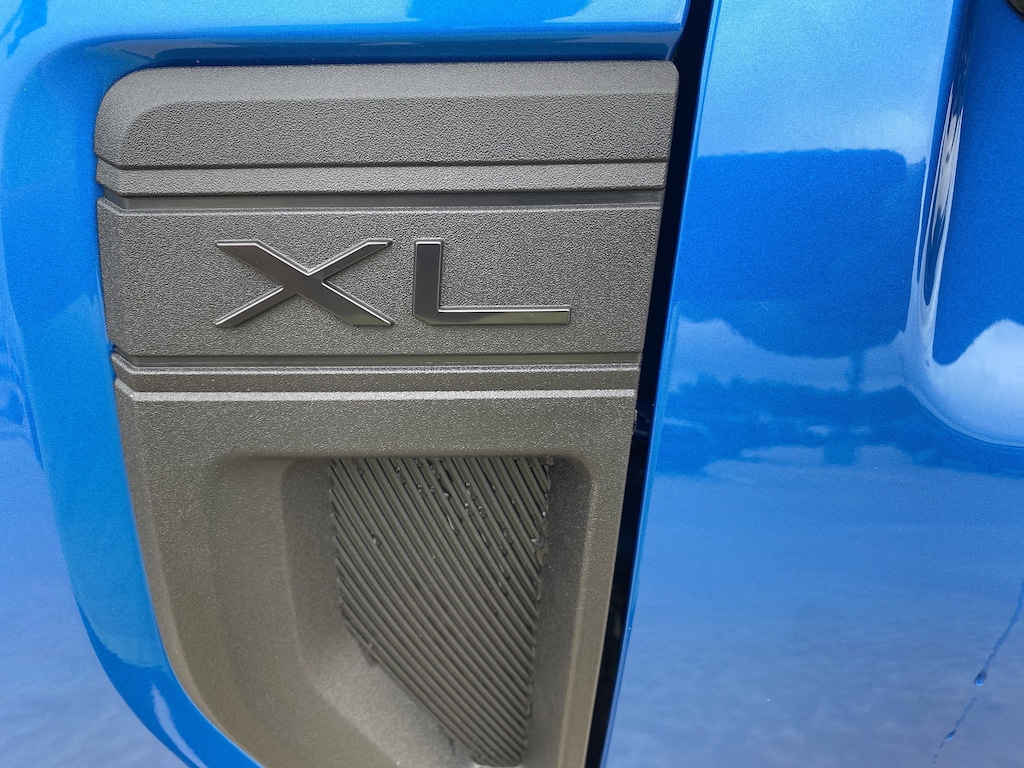 New 2026 Ford Maverick XL Truck SuperCrew
