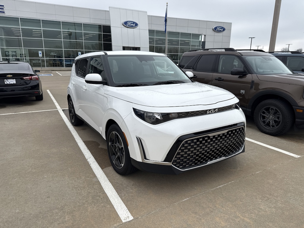 Used 2025 Kia Soul EX Hatchback