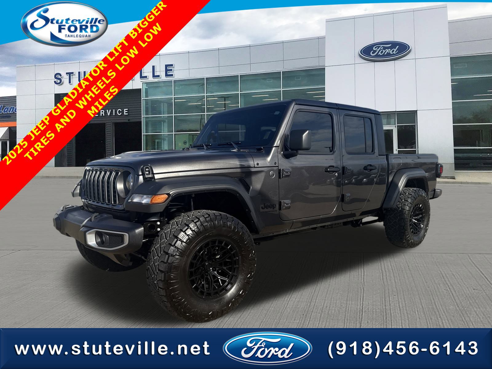 2025 Jeep Gladiator Sport's photo