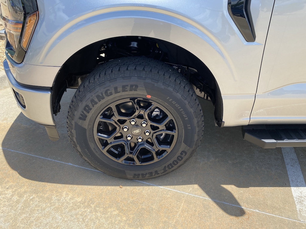 New 2026 Ford F-150 XLT Truck SuperCrew Cab
