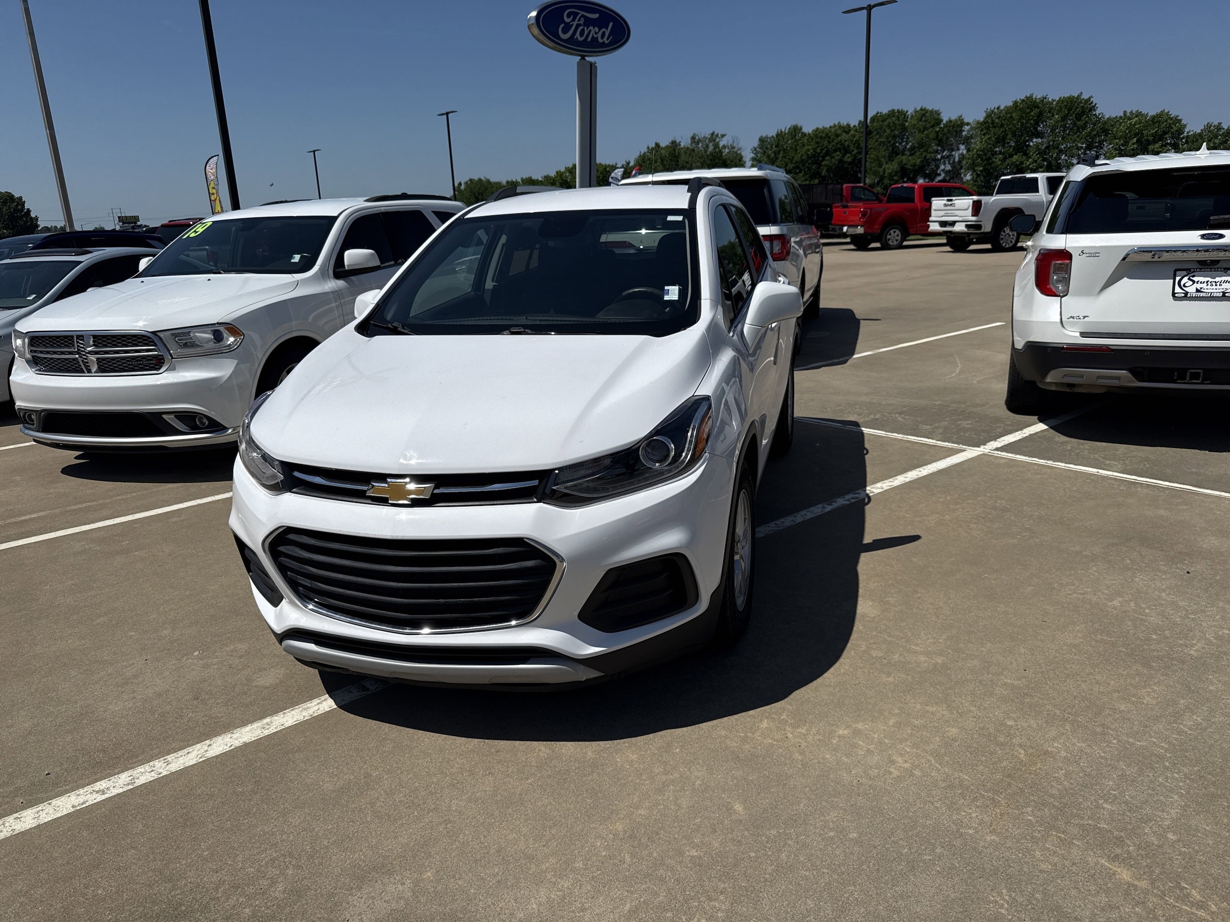 Used 2019 Chevrolet Trax LT with VIN 3GNCJLSB3KL209045 for sale in Tahlequah, OK