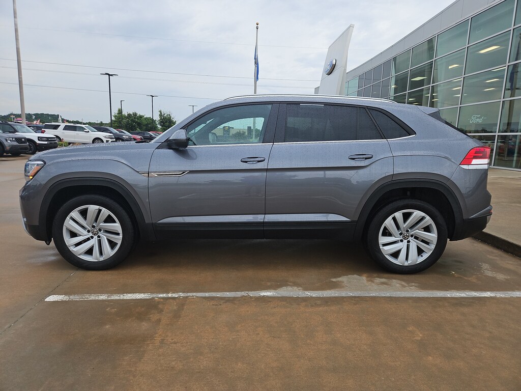Used 2023 Volkswagen Atlas Cross Sport 2.0T SE w/Technology SUV
